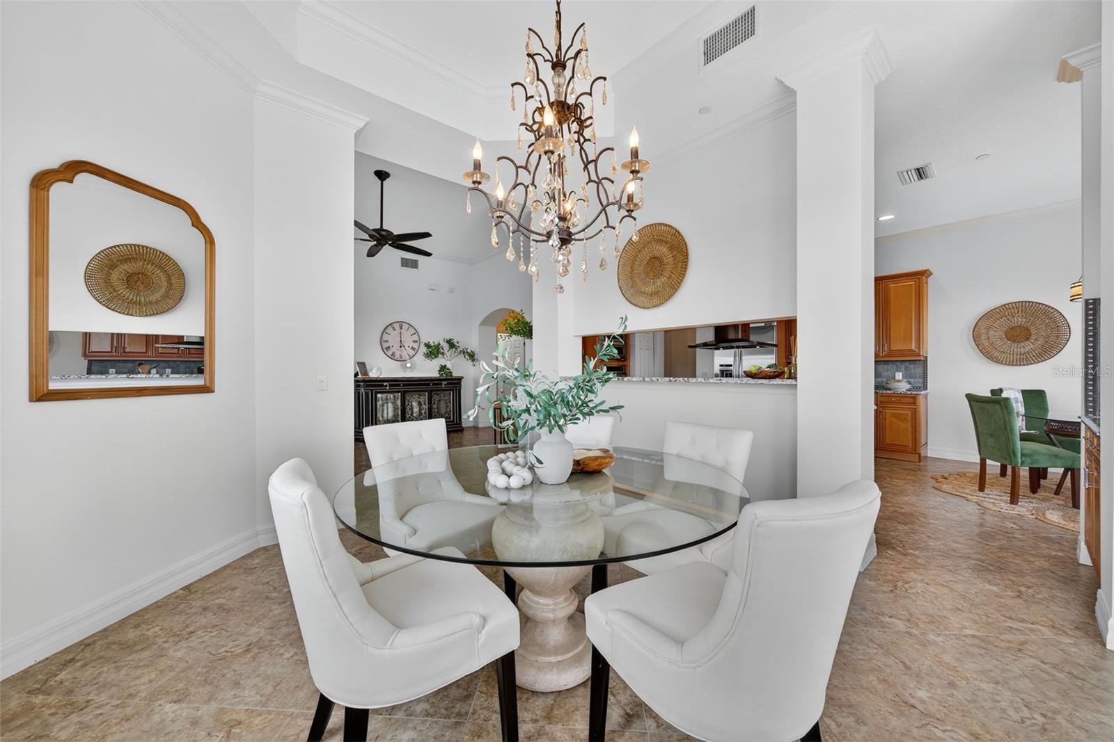 5531 CANNES CIR #801