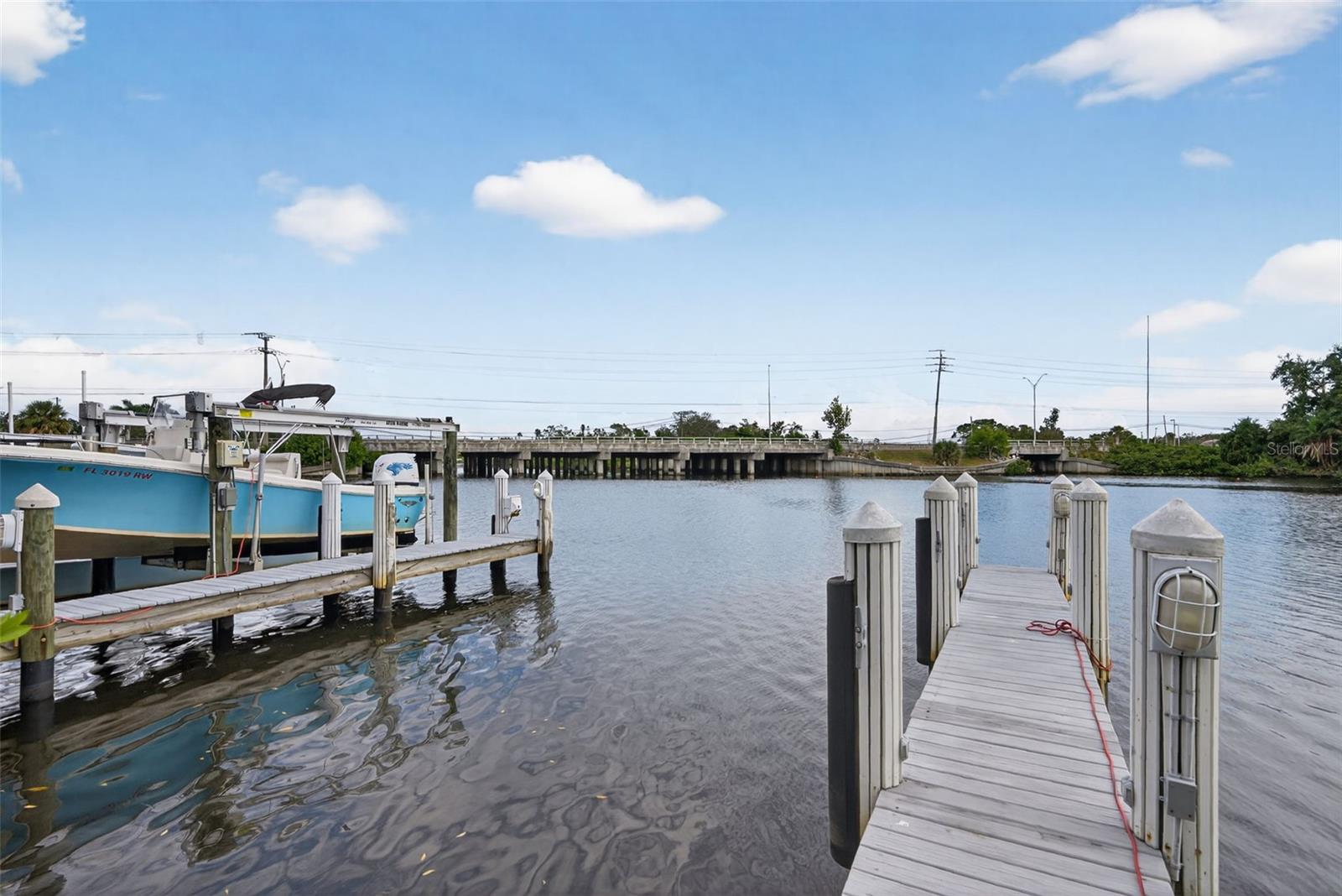 5531 CANNES CIR #801