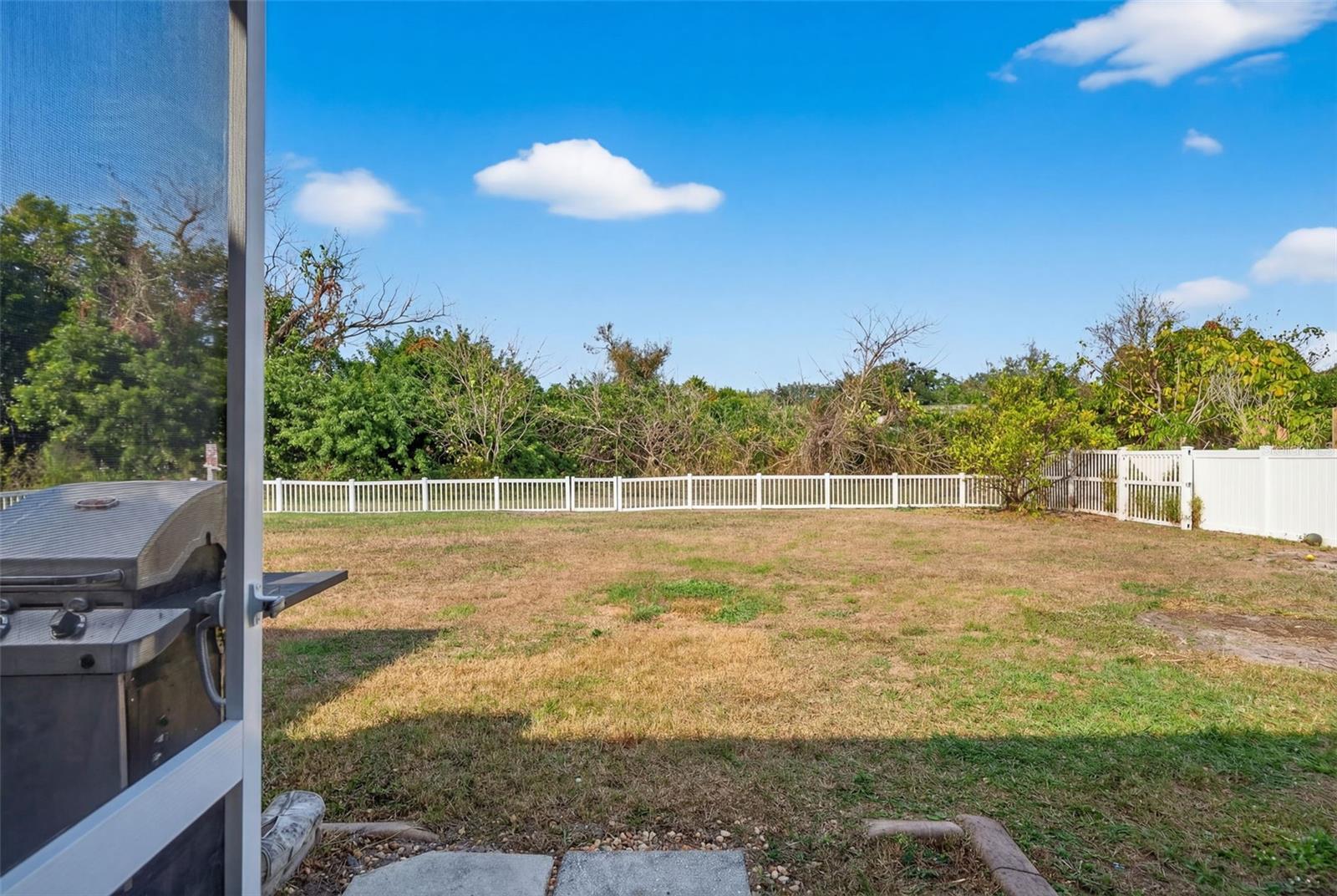 6325 35TH AVENUE CIR E