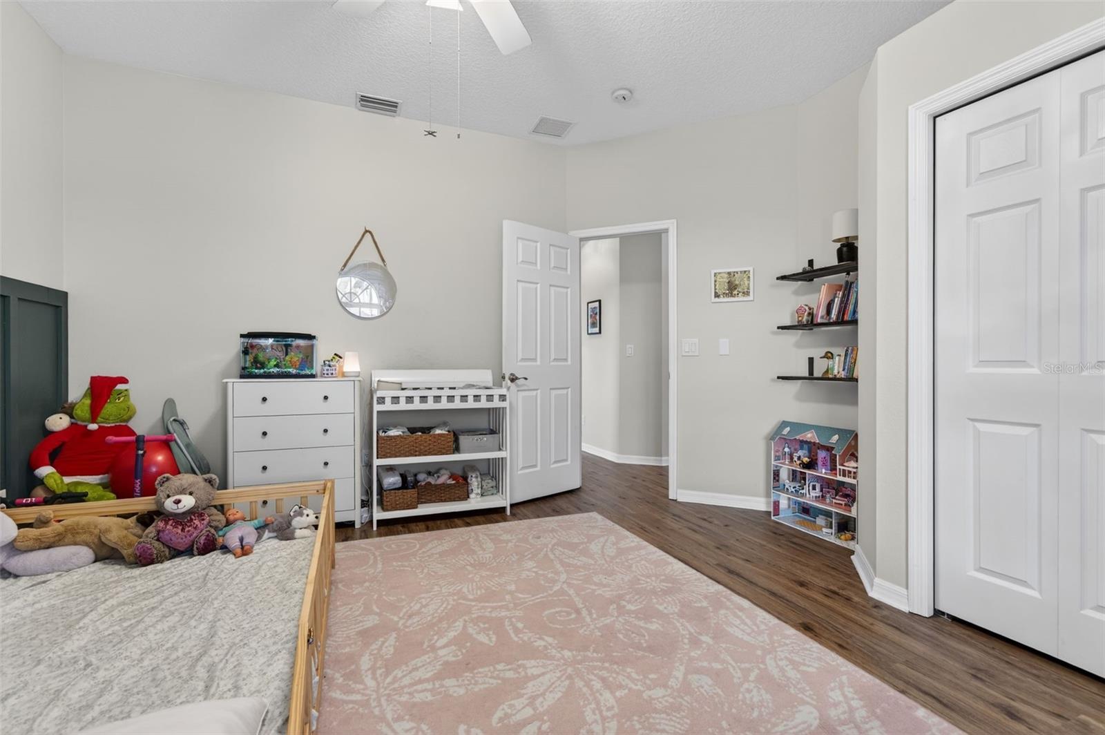 6325 35TH AVENUE CIR E