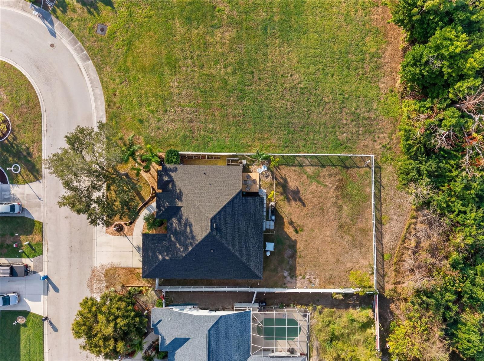 6325 35TH AVENUE CIR E