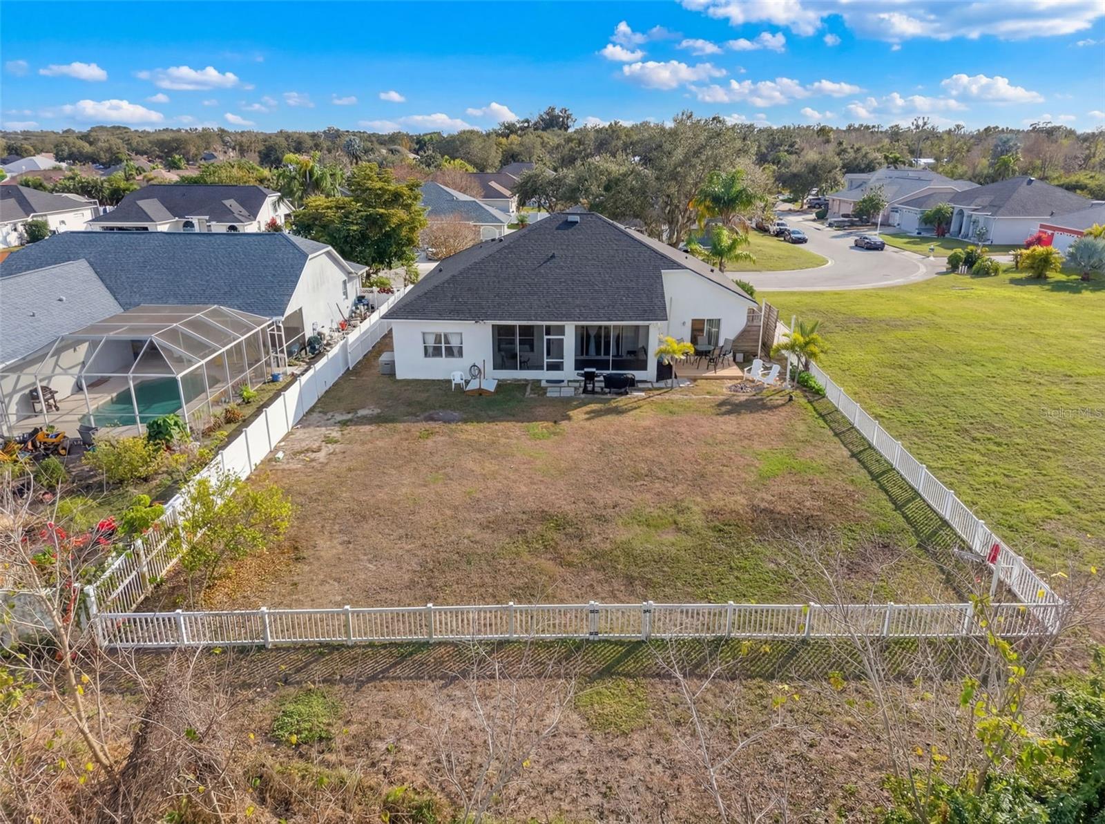 6325 35TH AVENUE CIR E