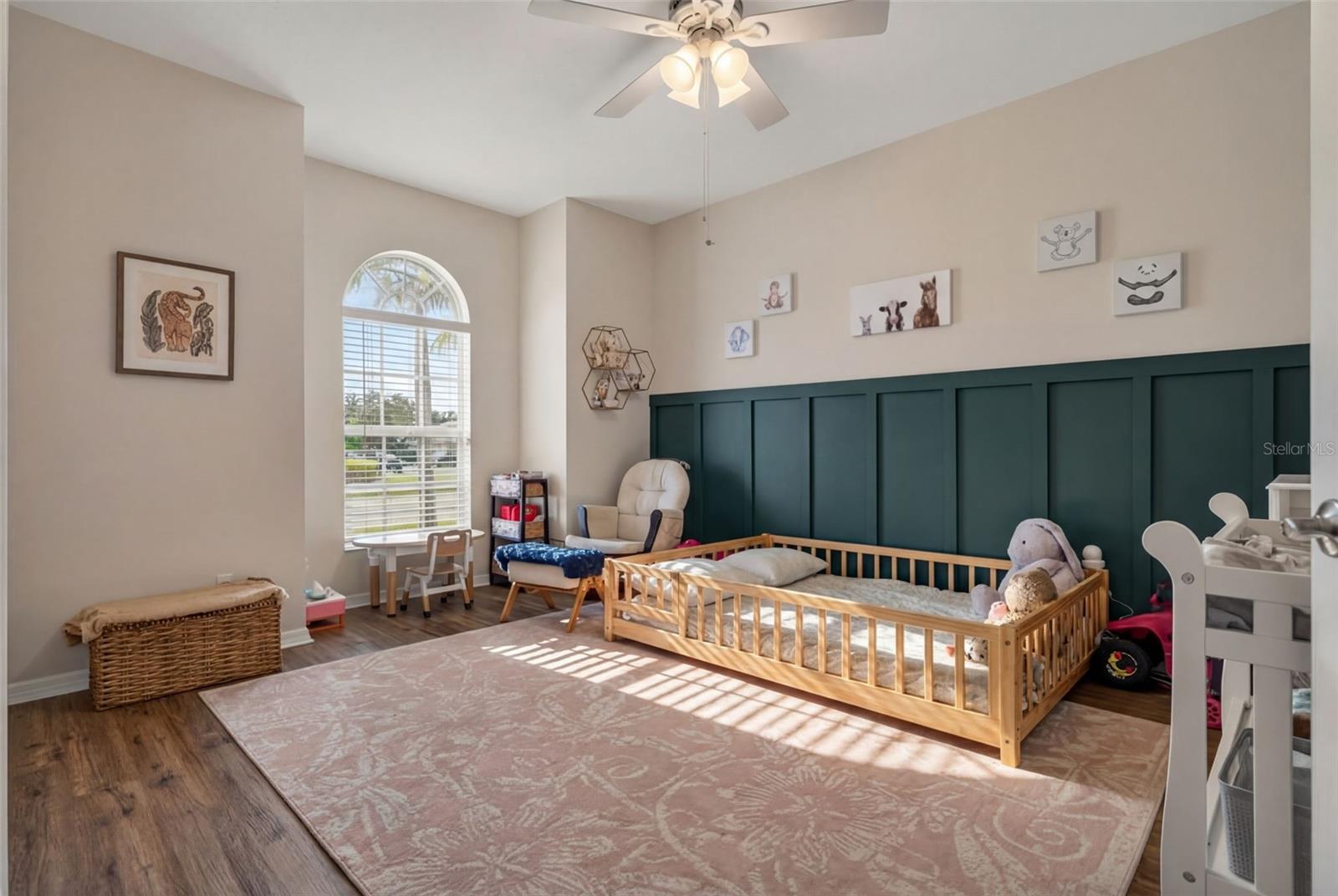 6325 35TH AVENUE CIR E