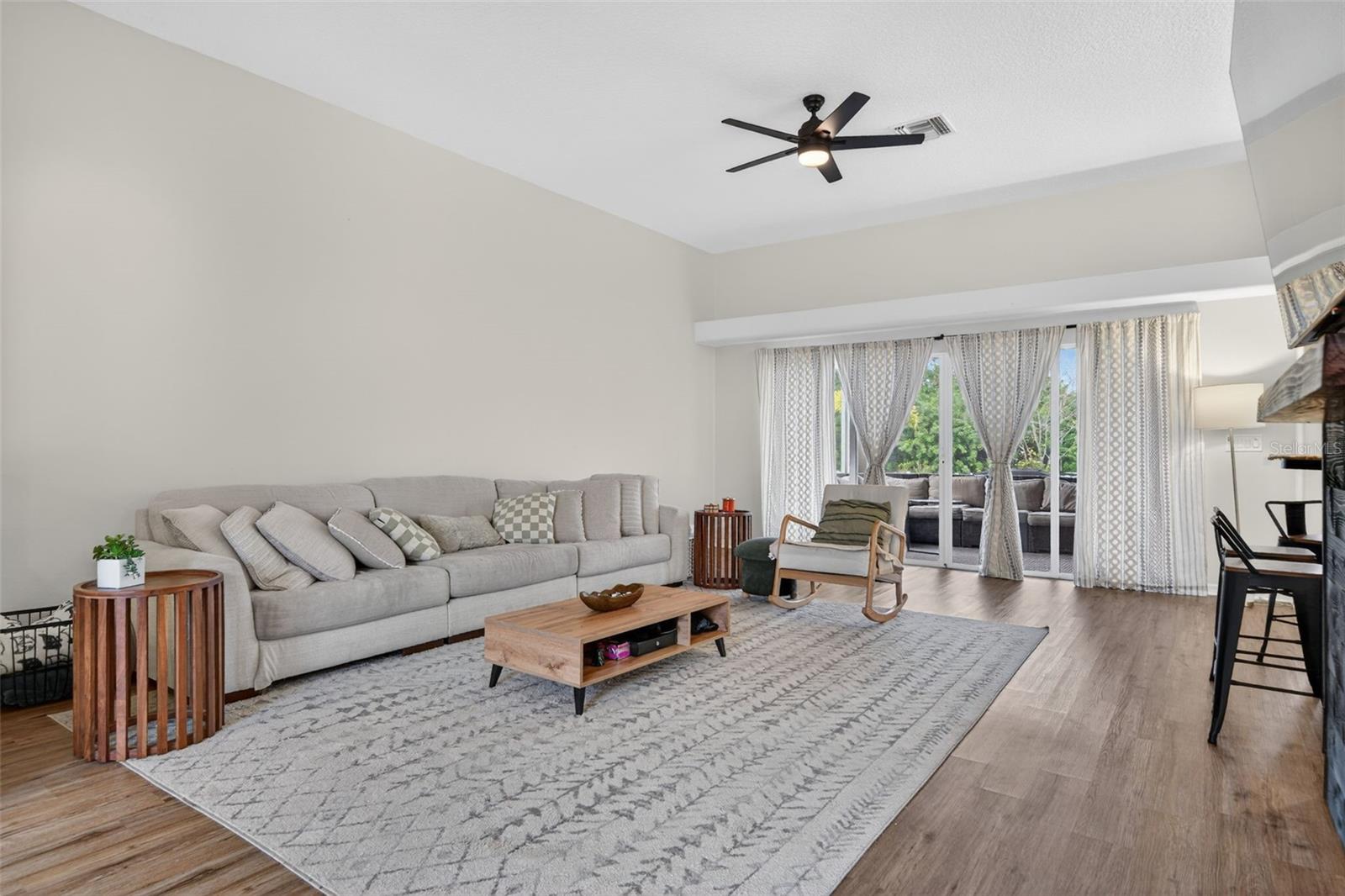 6325 35TH AVENUE CIR E