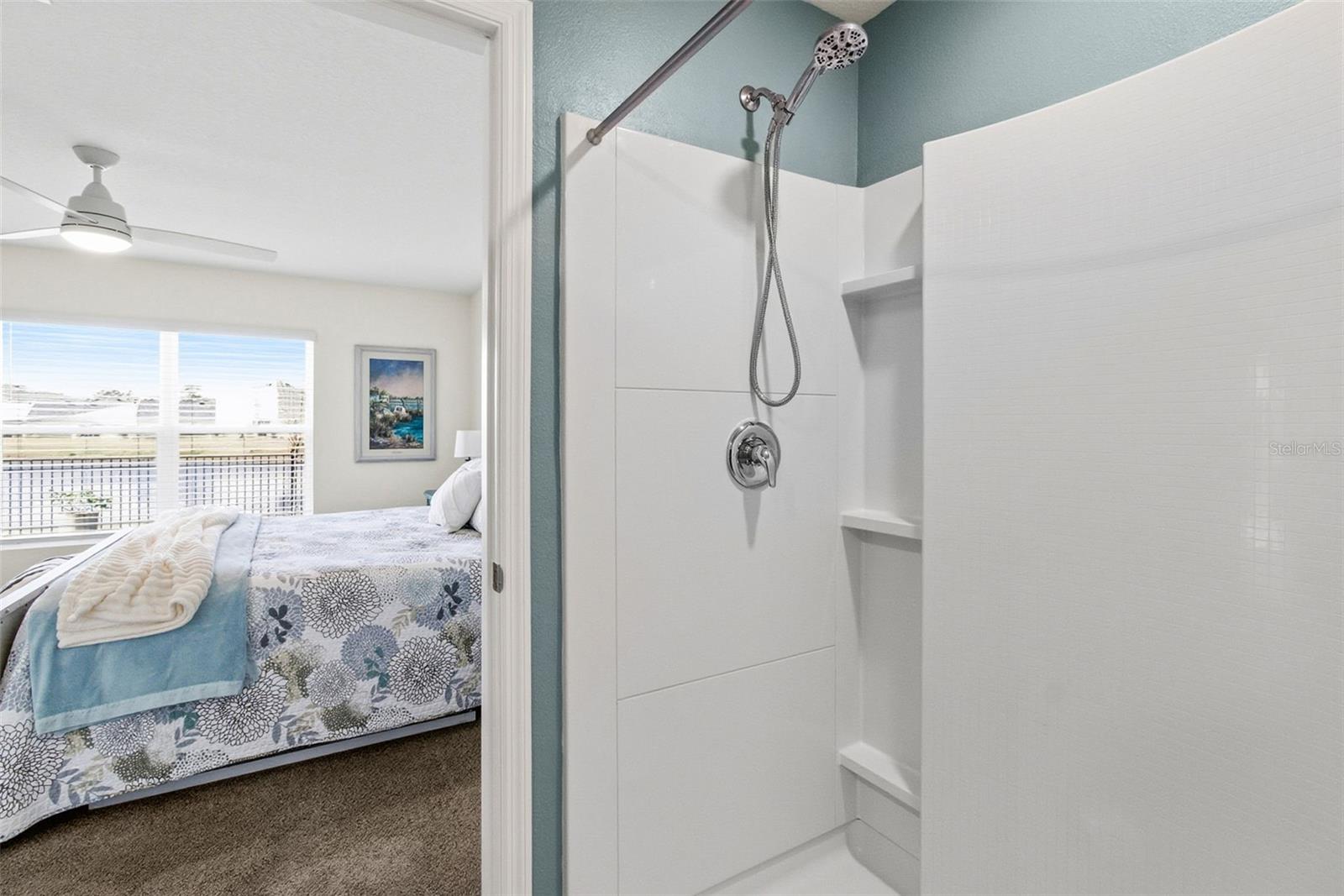 3718 MANNERED GOLD AVE