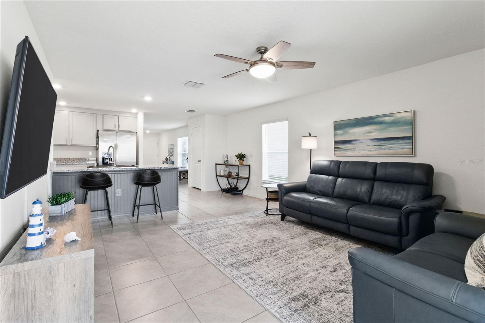 3718 MANNERED GOLD AVE