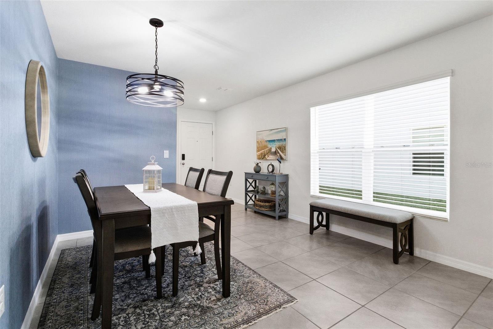 3718 MANNERED GOLD AVE