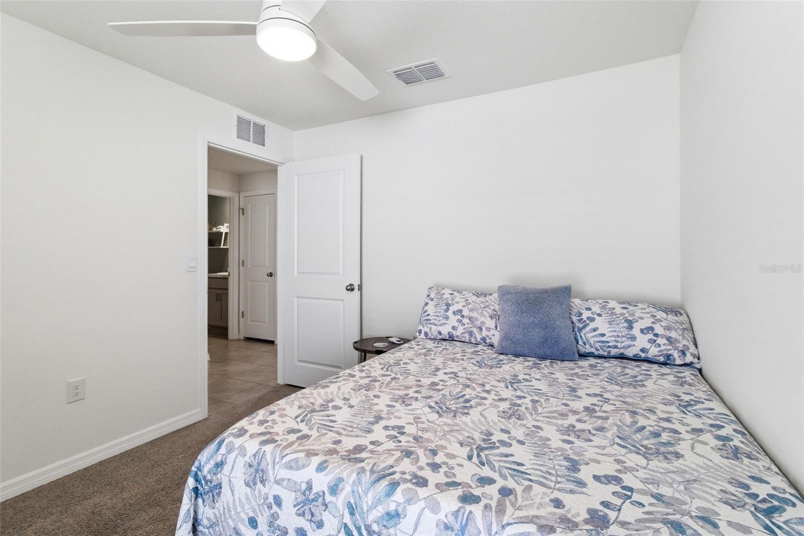 3718 MANNERED GOLD AVE