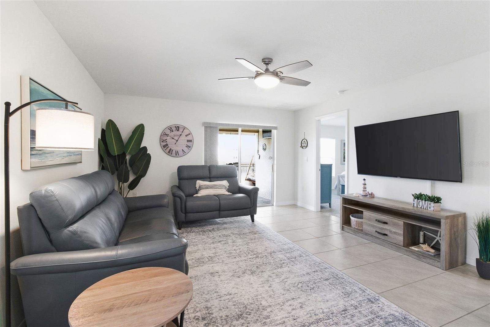 3718 MANNERED GOLD AVE