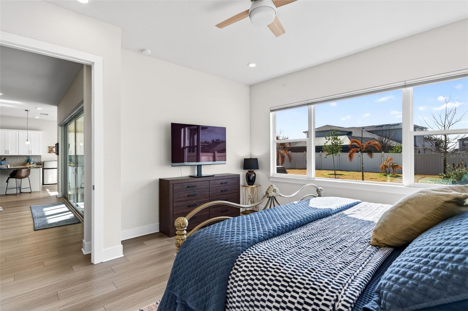 8903 DRUMMER PLANK DR