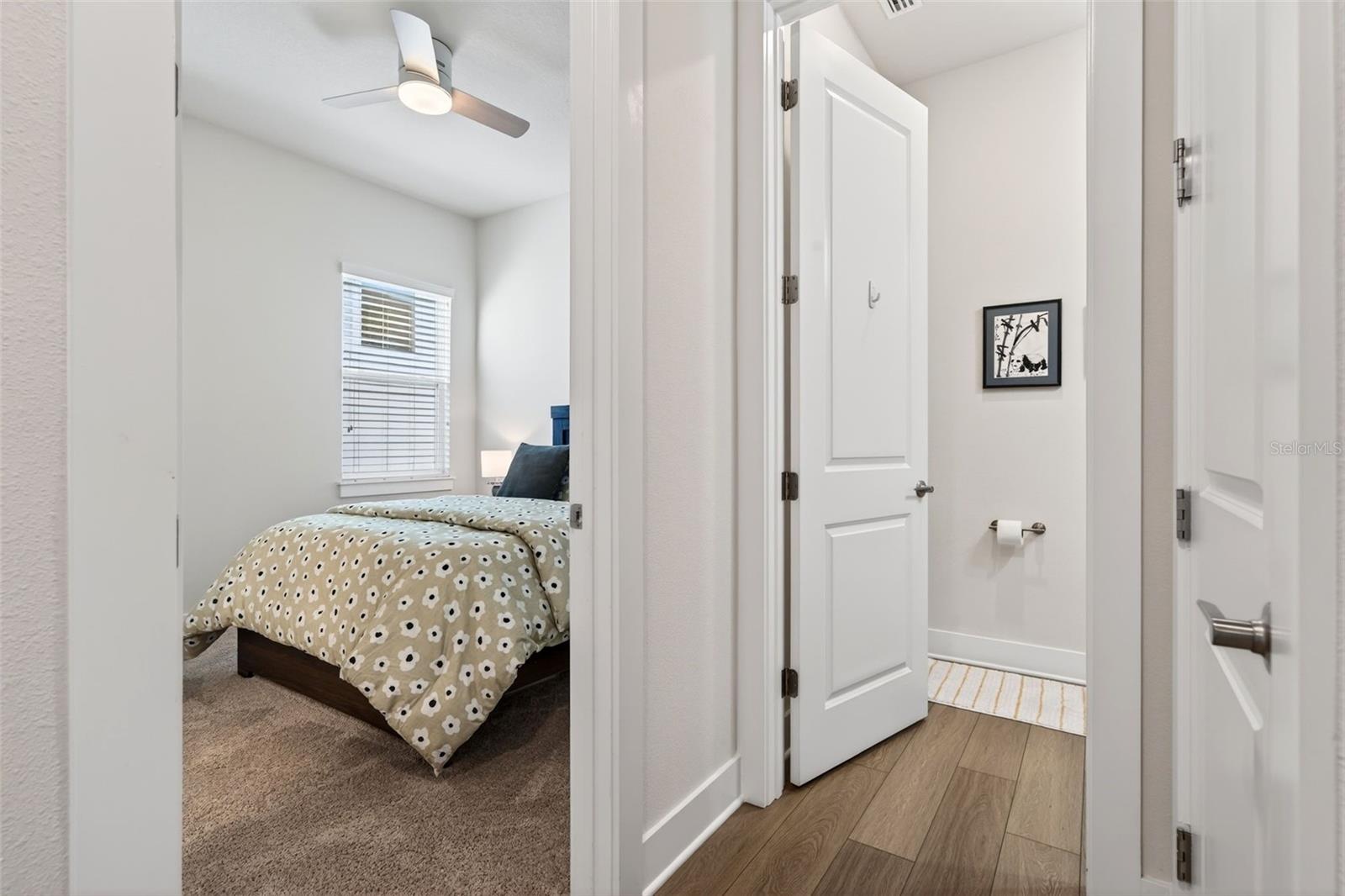 8903 DRUMMER PLANK DR