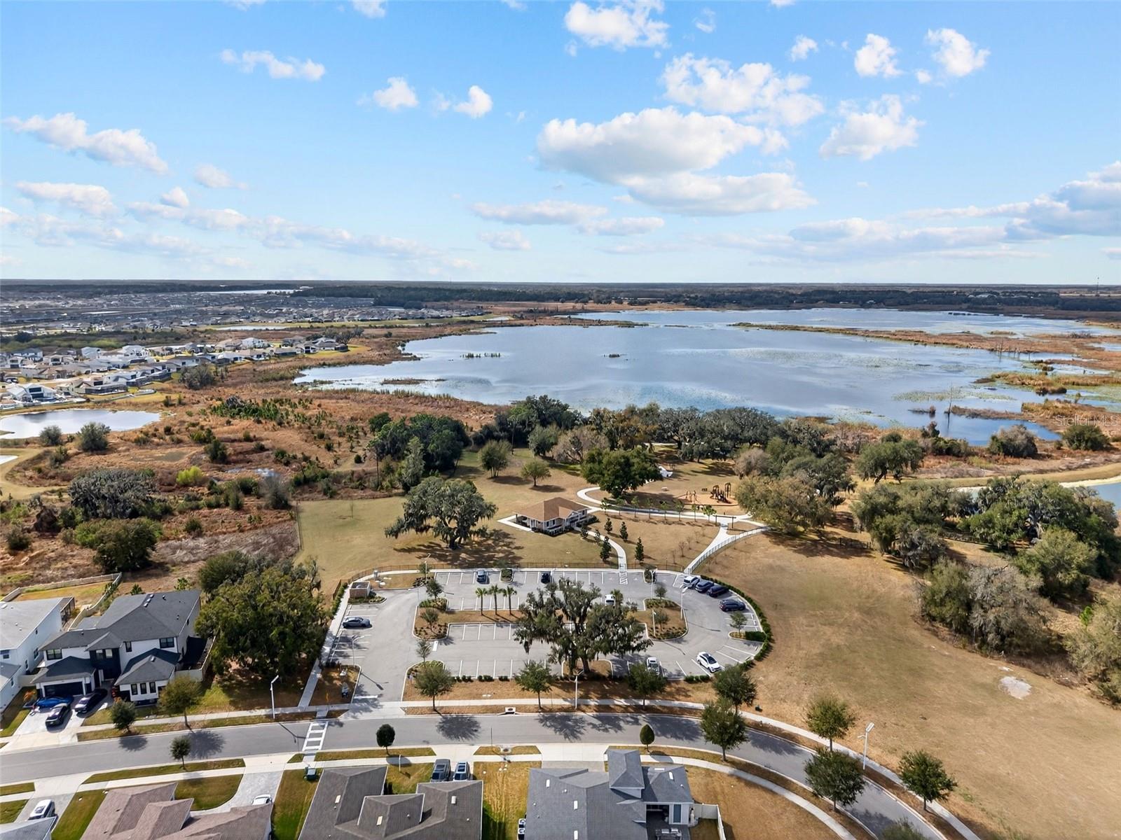 8903 DRUMMER PLANK DR