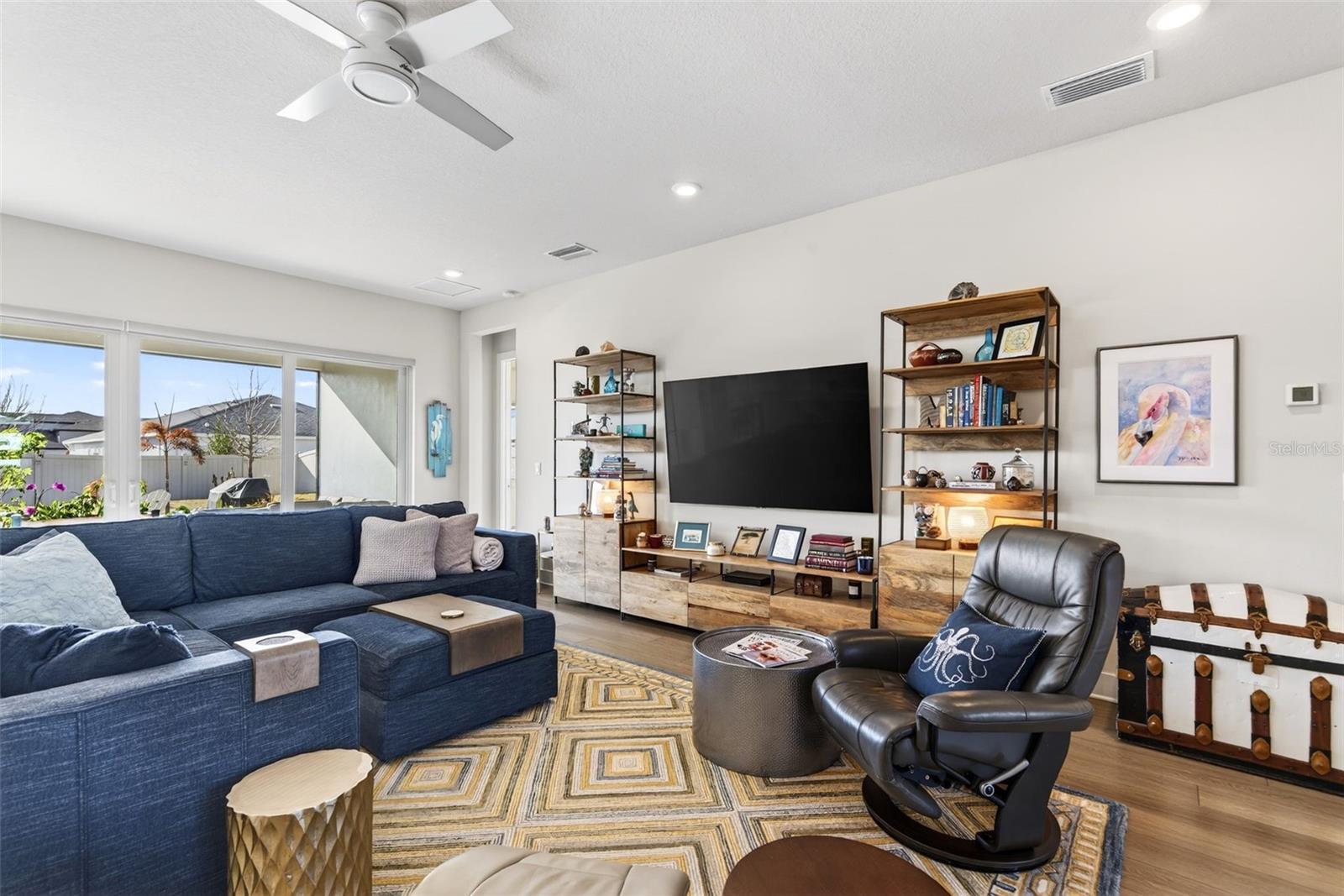 8903 DRUMMER PLANK DR