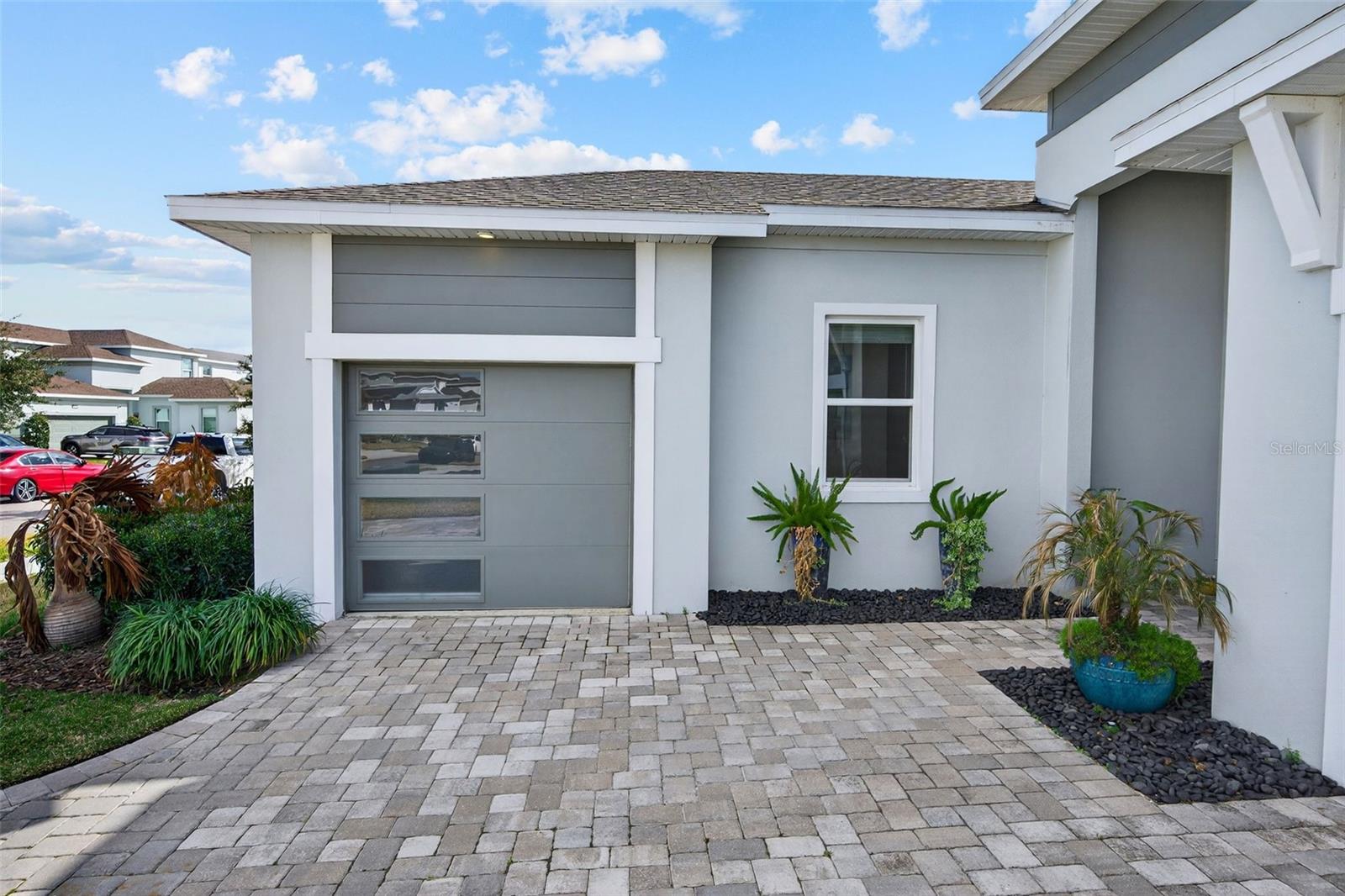 8903 DRUMMER PLANK DR