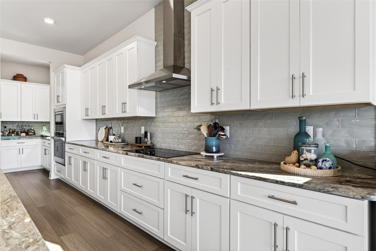 8903 DRUMMER PLANK DR