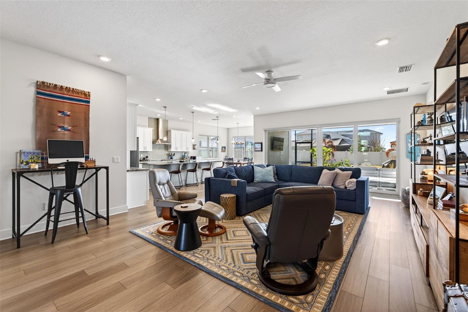 8903 DRUMMER PLANK DR