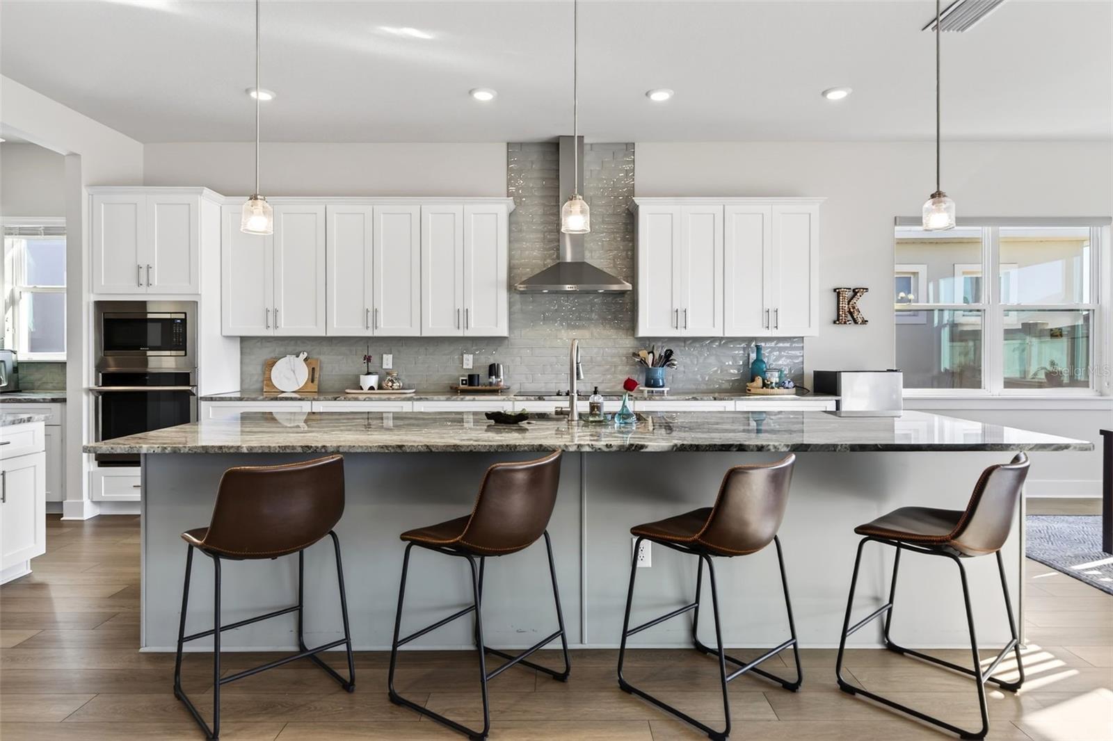 8903 DRUMMER PLANK DR