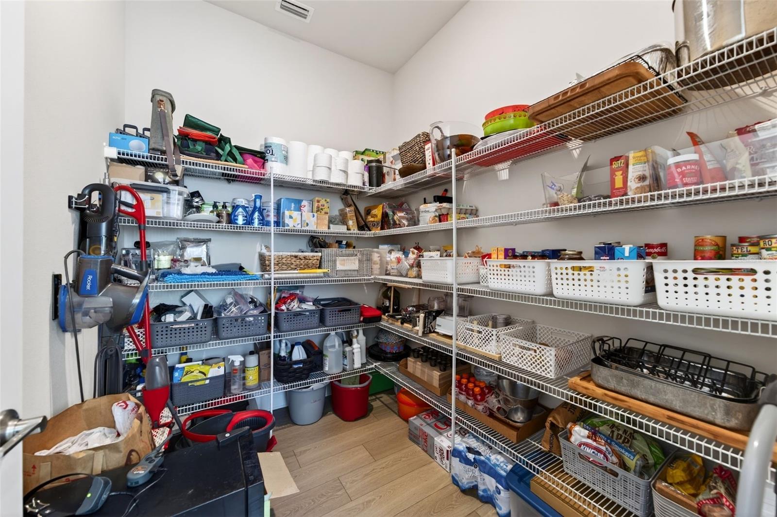 8903 DRUMMER PLANK DR