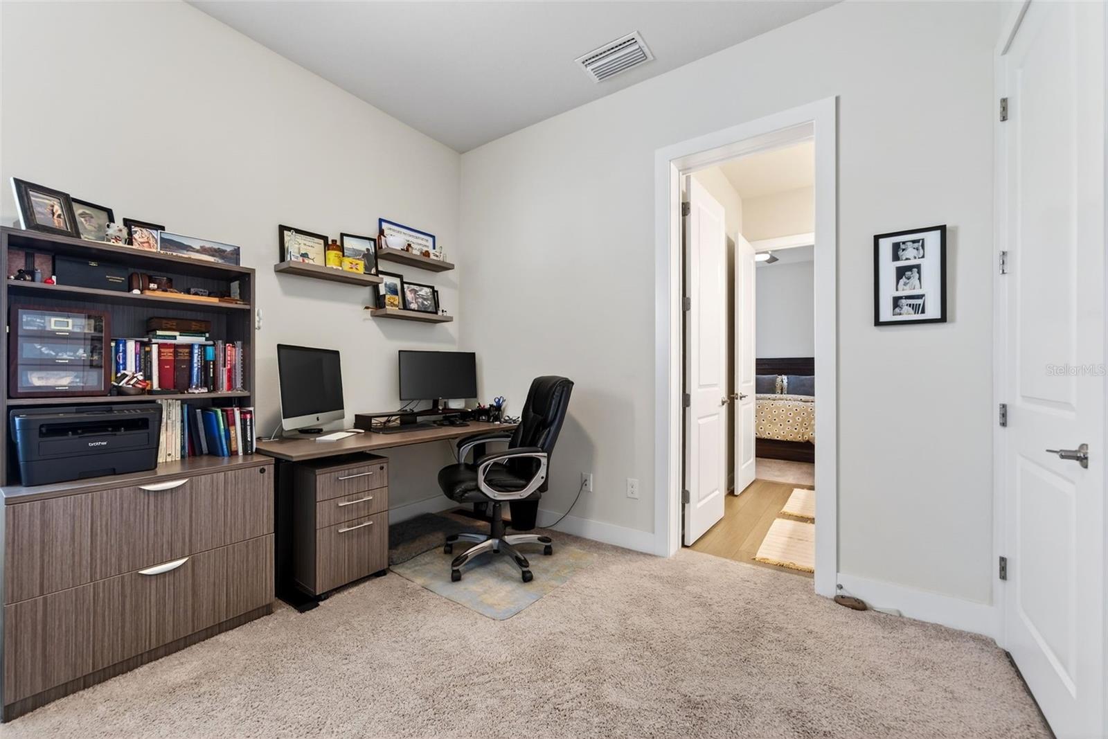 8903 DRUMMER PLANK DR