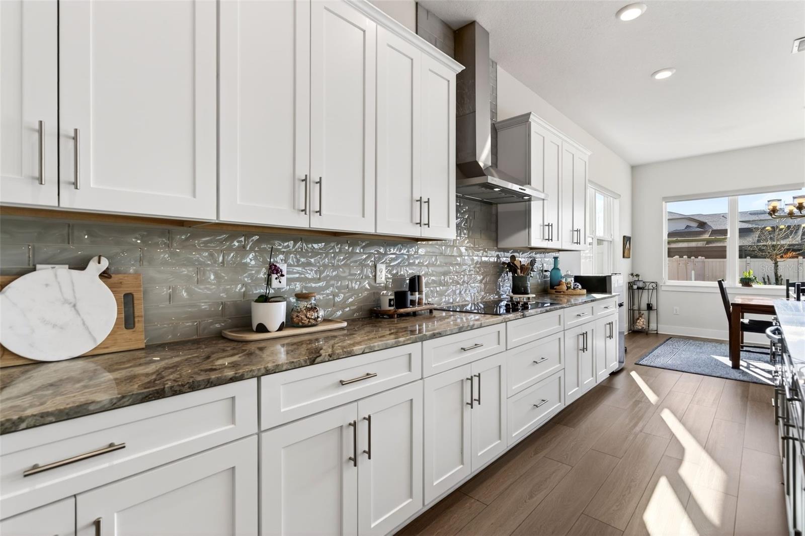 8903 DRUMMER PLANK DR