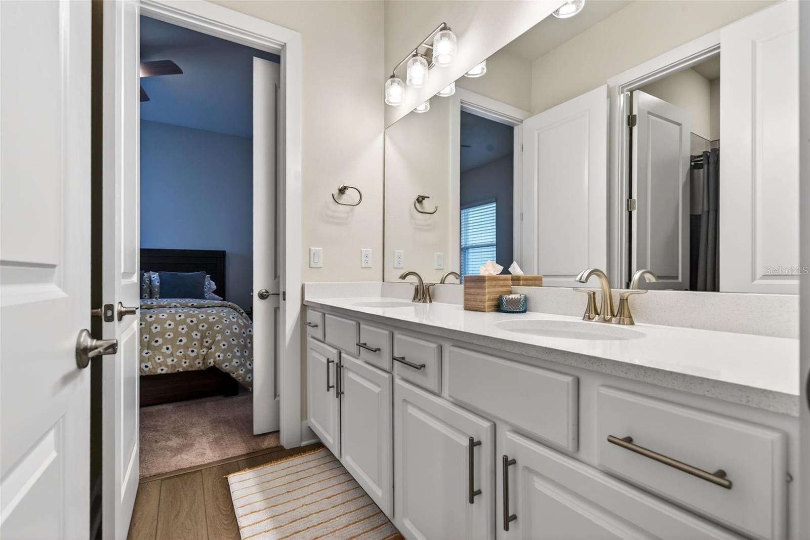 8903 DRUMMER PLANK DR