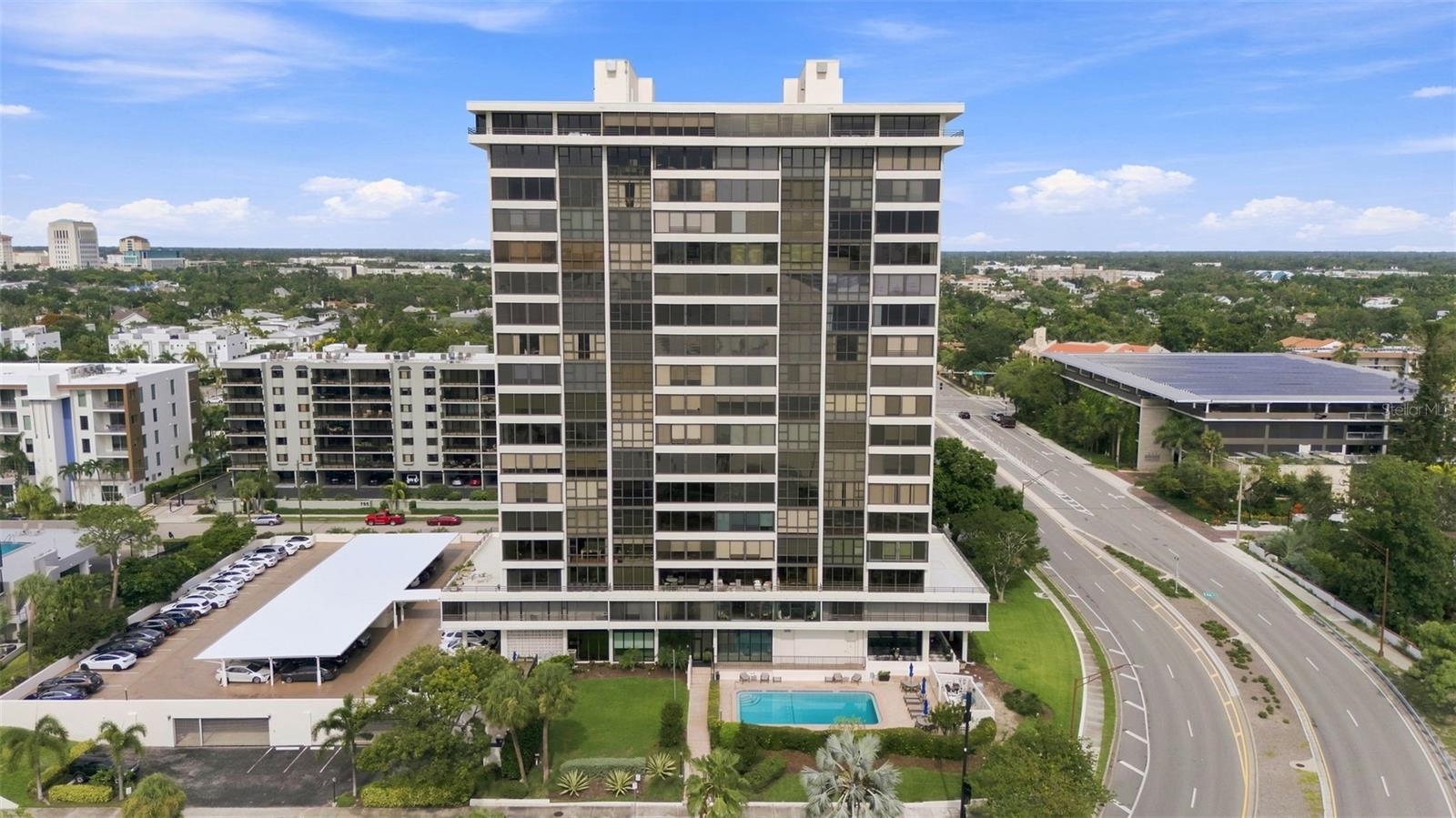 770 S PALM AVE #1804