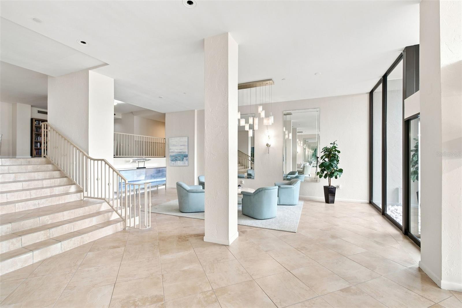 707 S GULFSTREAM AVE #207