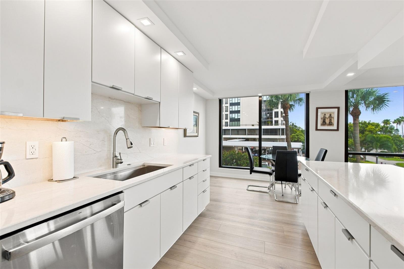 707 S GULFSTREAM AVE #207