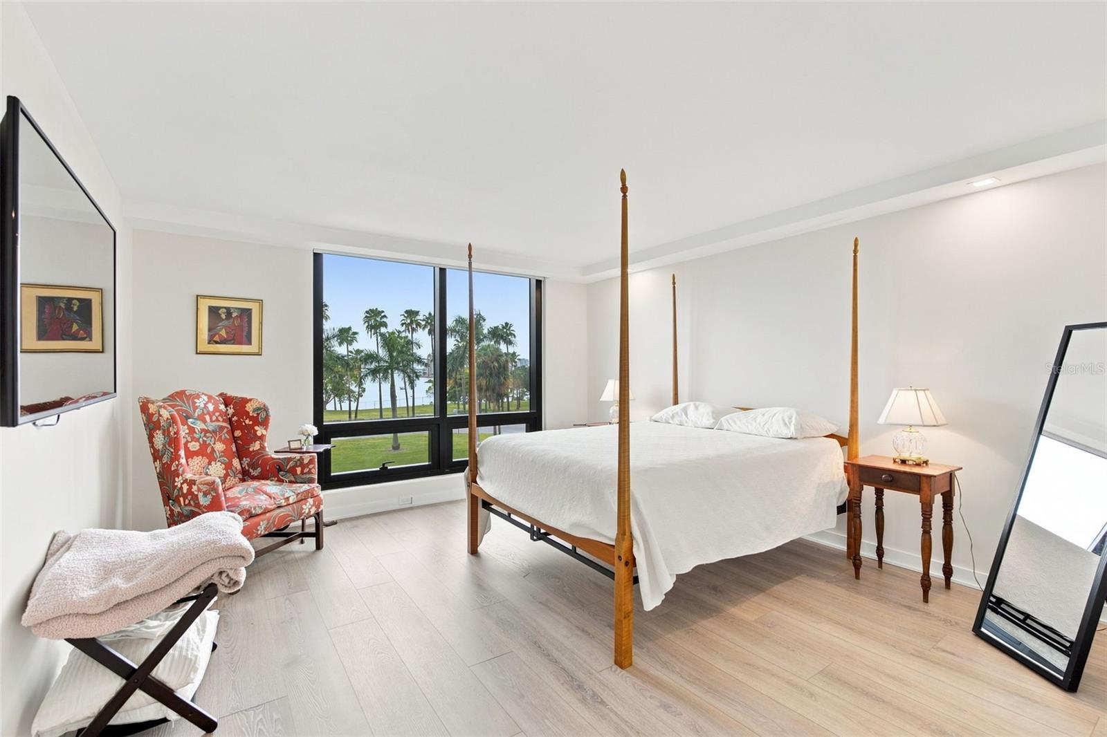 707 S GULFSTREAM AVE #207