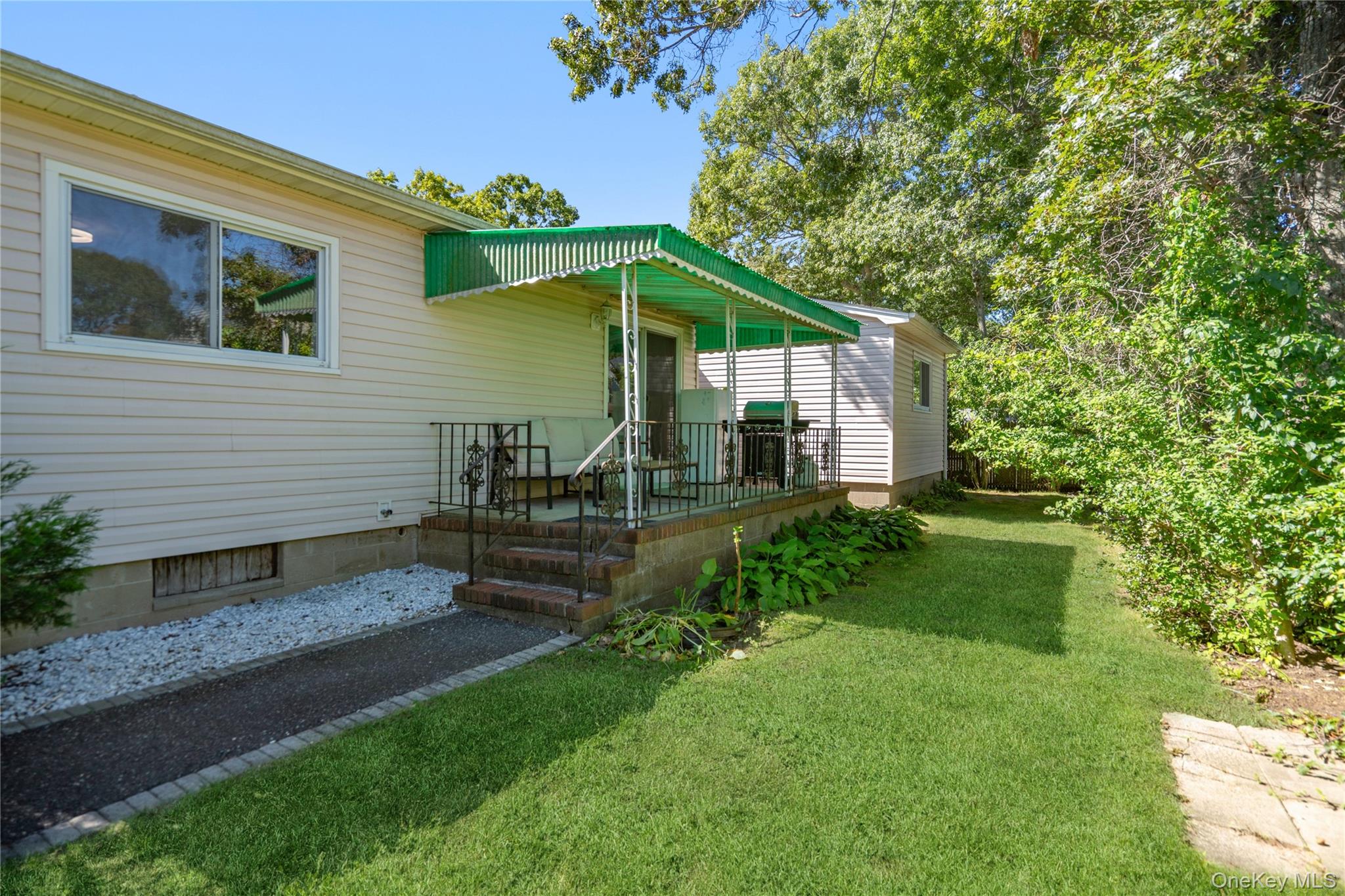 15 Parkwood Drive