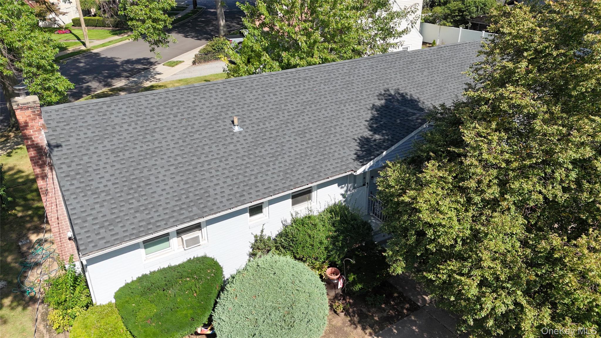 1691 Ivanhoe Drive