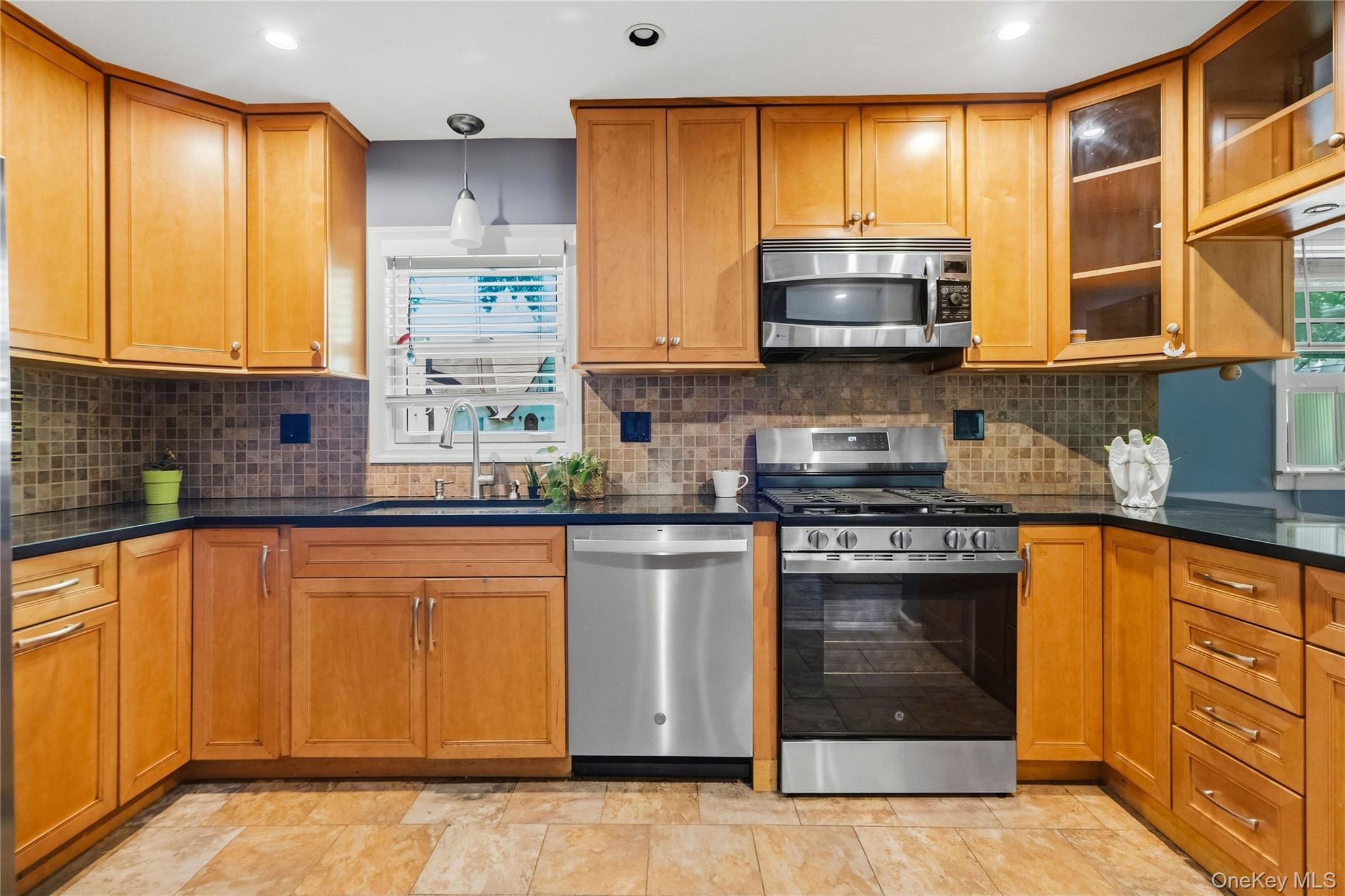 1691 Ivanhoe Drive