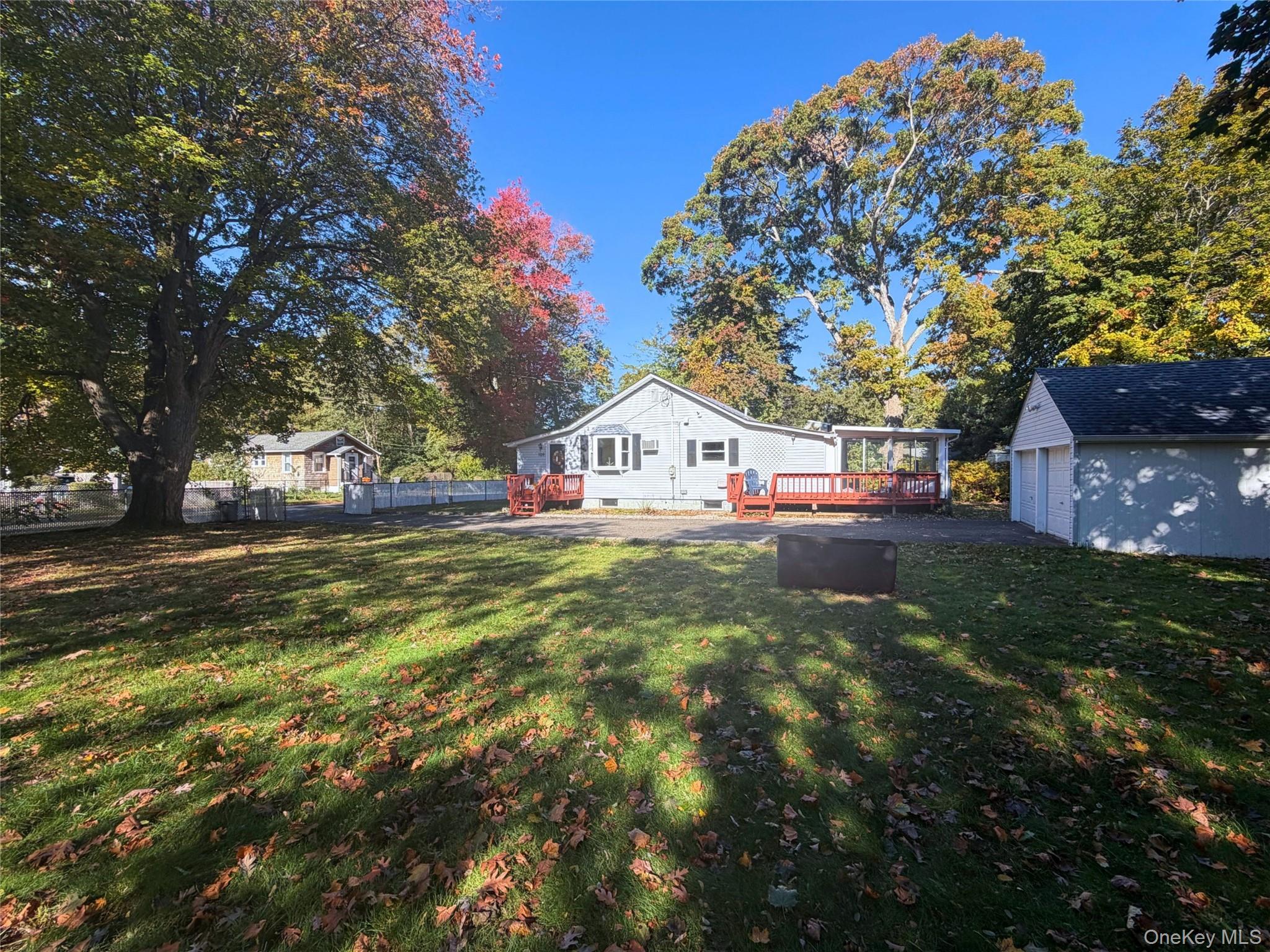 109 Lakeview Drive