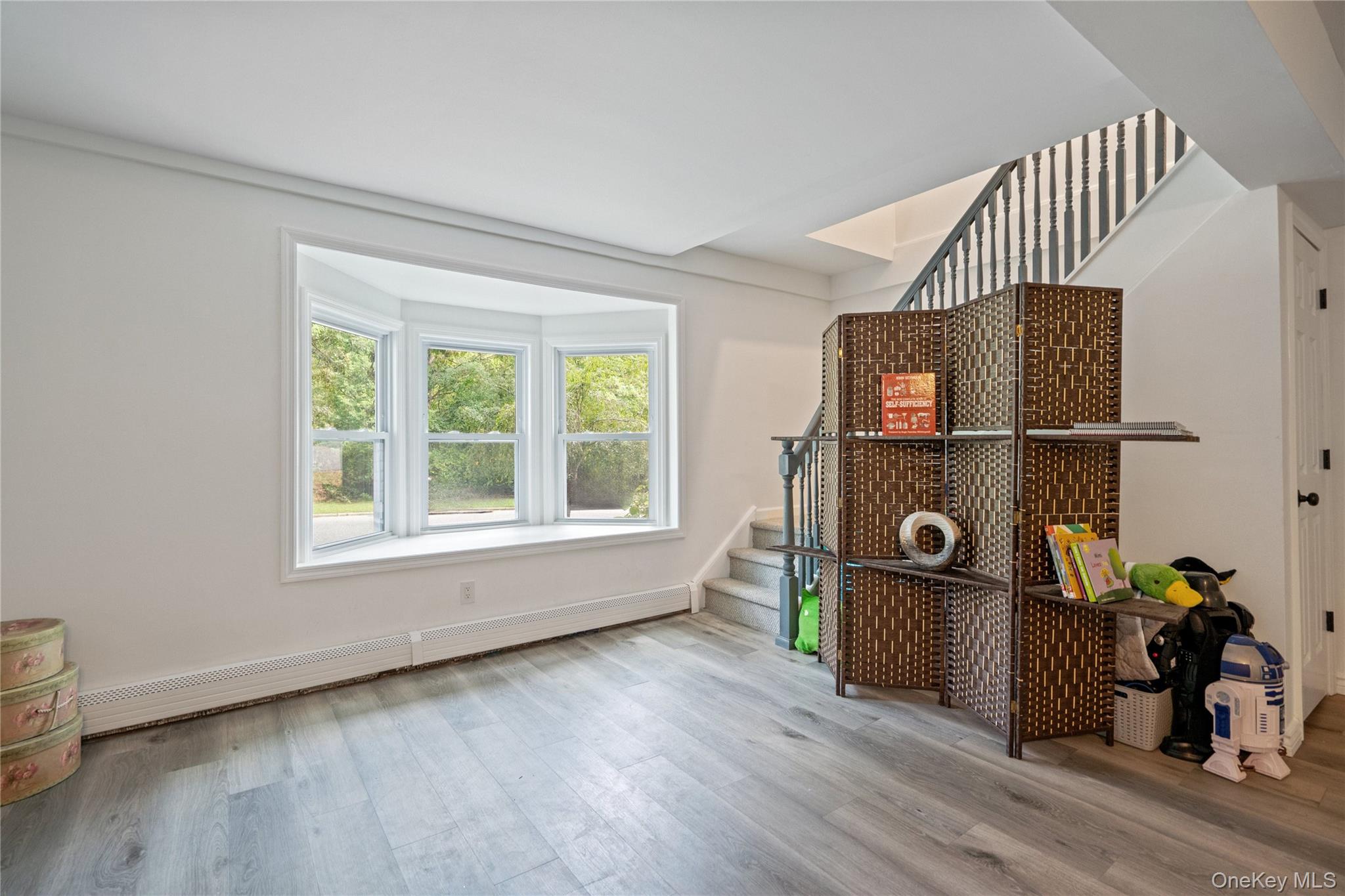 2 Mount Sinai Avenue S