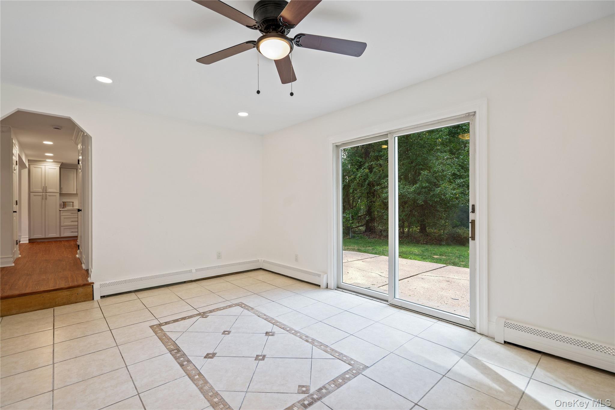 2 Mount Sinai Avenue S