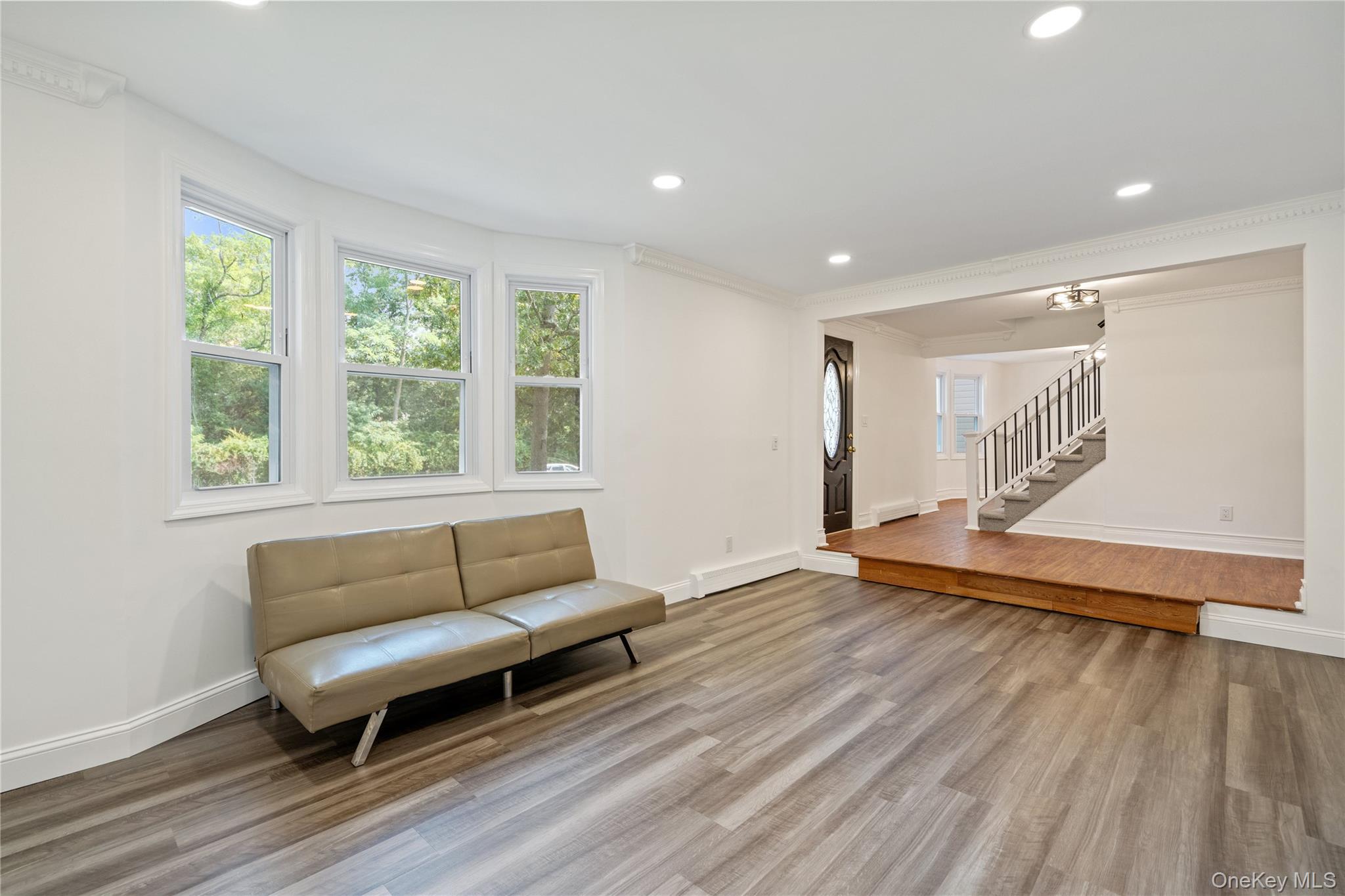 2 Mount Sinai Avenue S