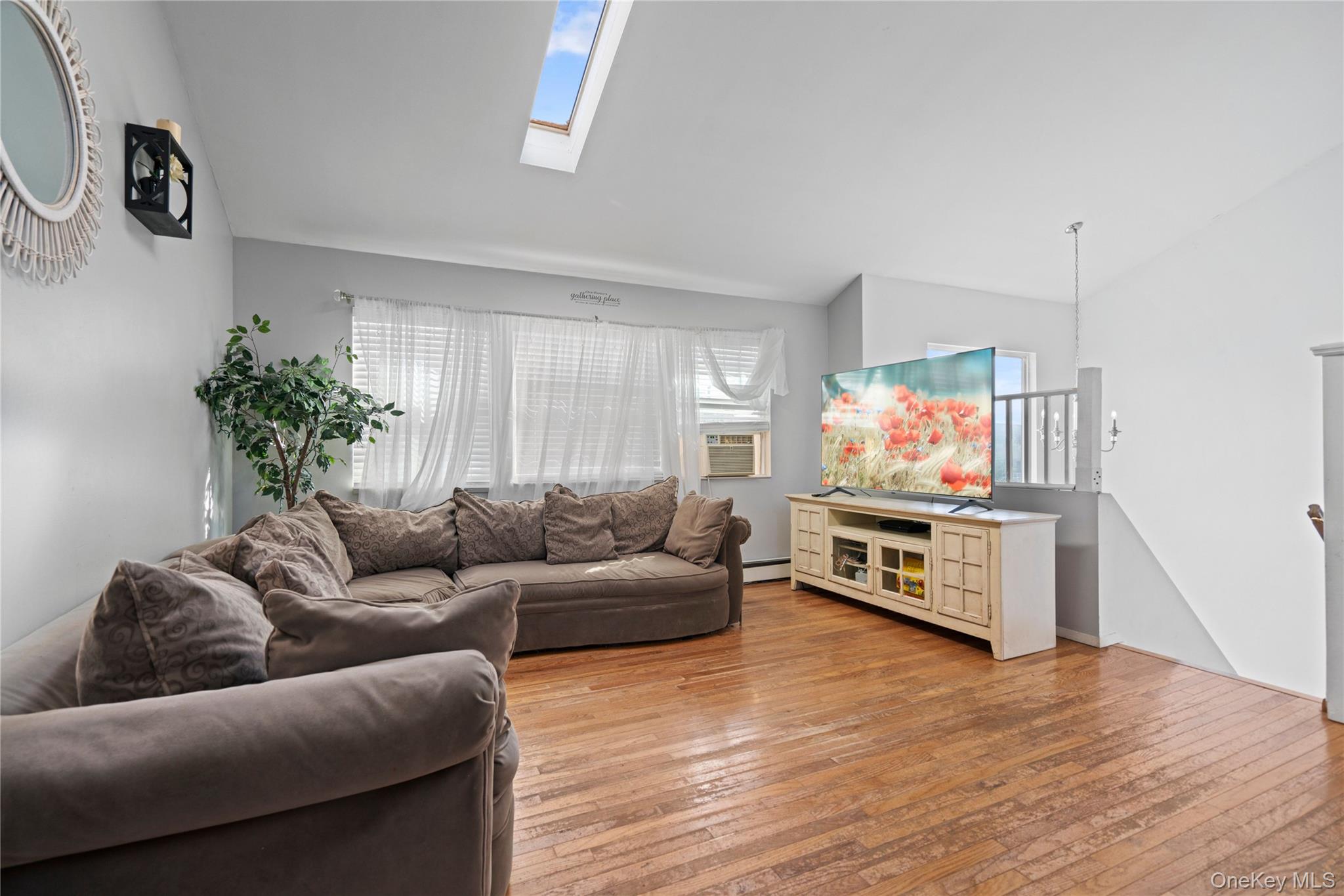 29 Seymour Drive