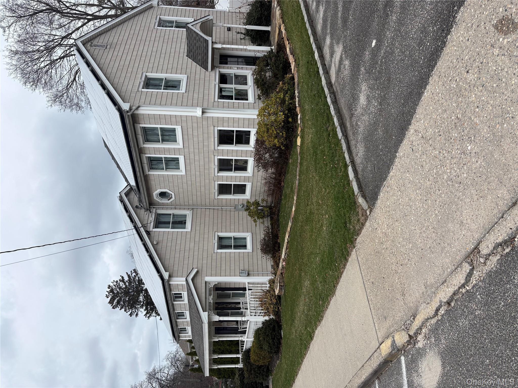 105 Myrtle Avenue