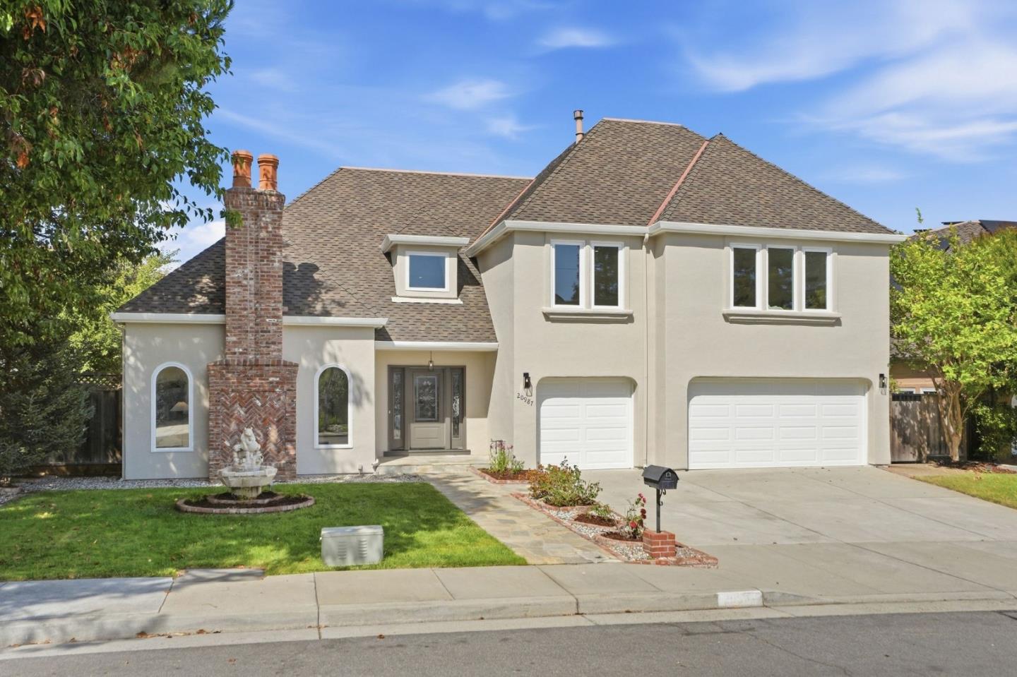 20987 Fairwoods CT