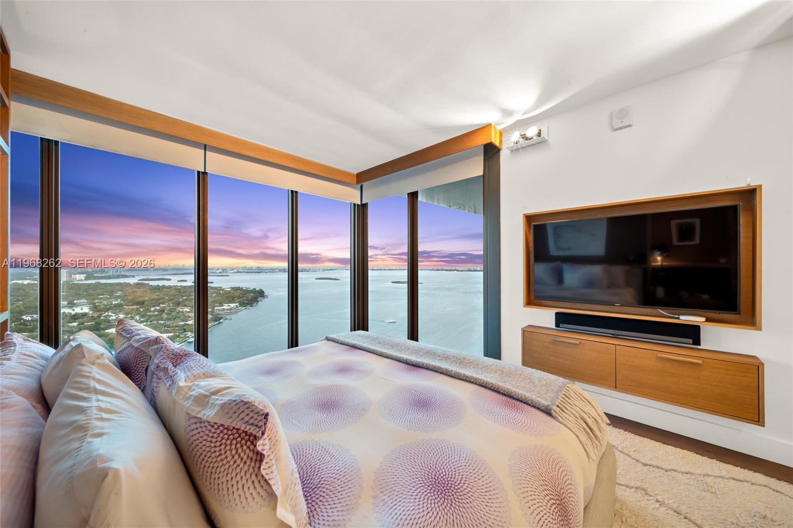 601 NE 36th St # 3407