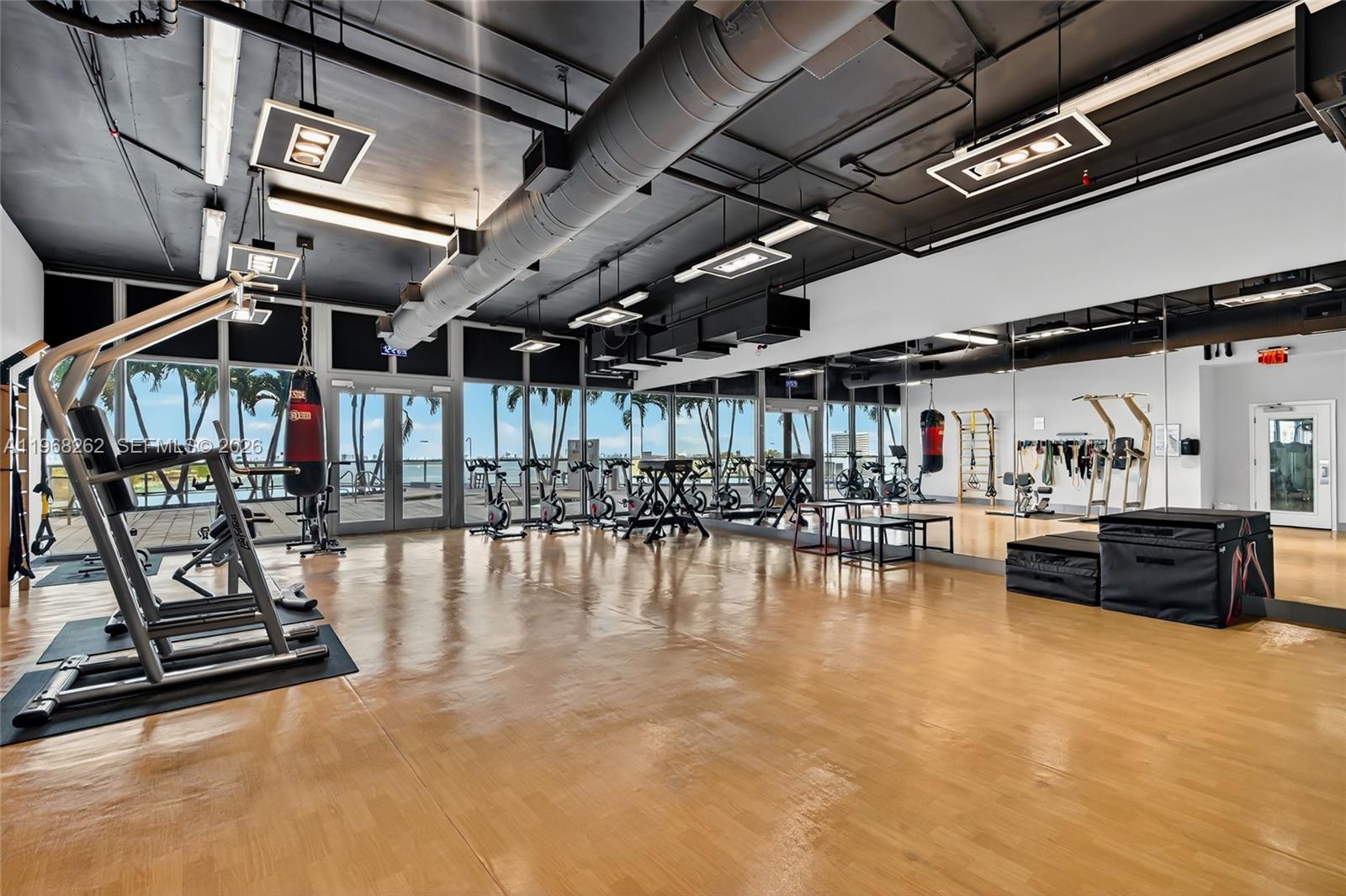 601 NE 36th St # 3407