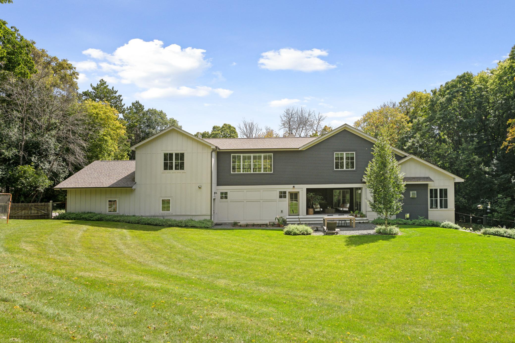 19020 Minnetonka Boulevard