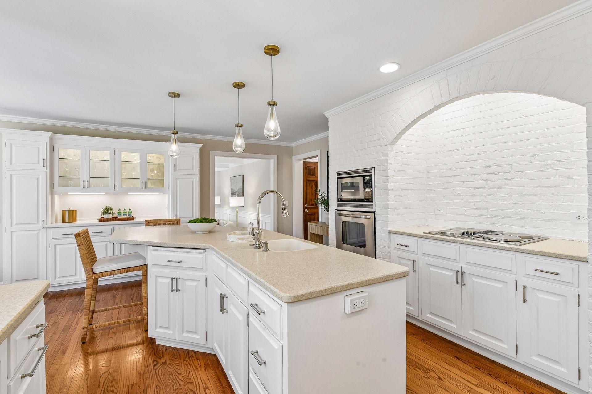 19515 Waterford Place