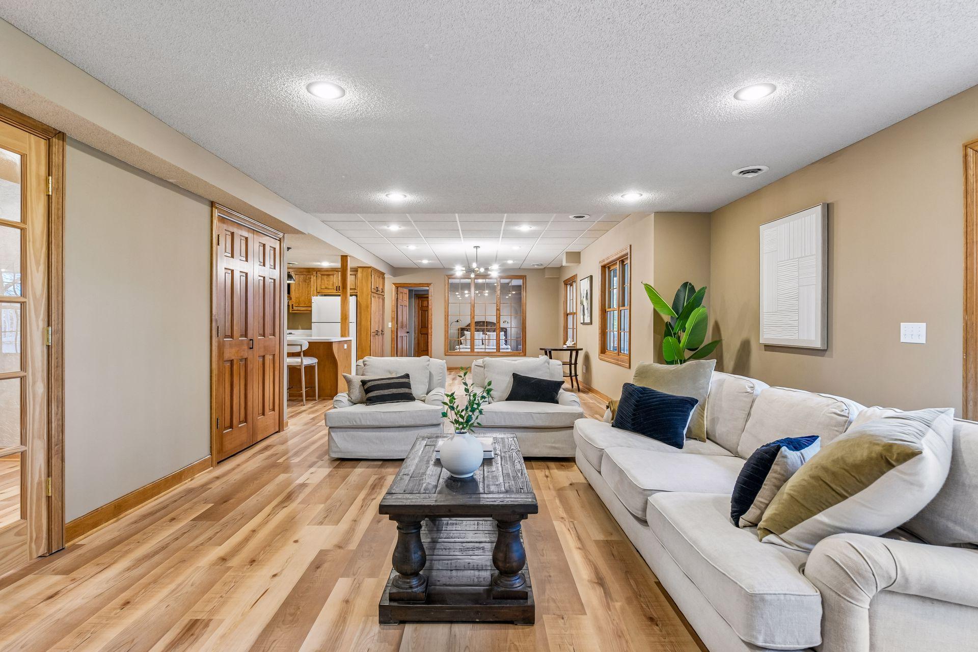 19515 Waterford Place