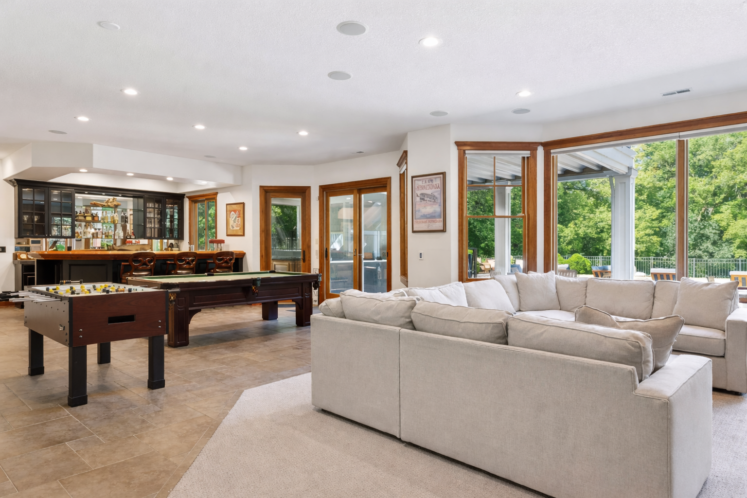 20270 Excelsior Boulevard