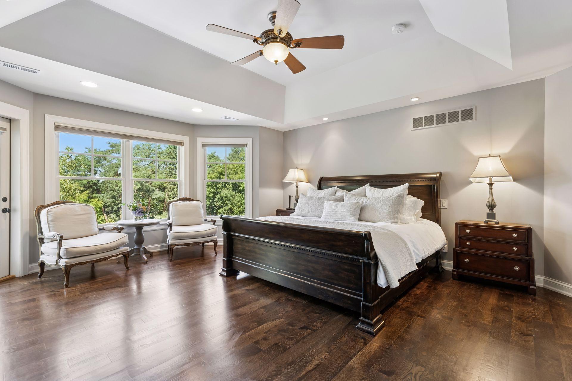 20270 Excelsior Boulevard