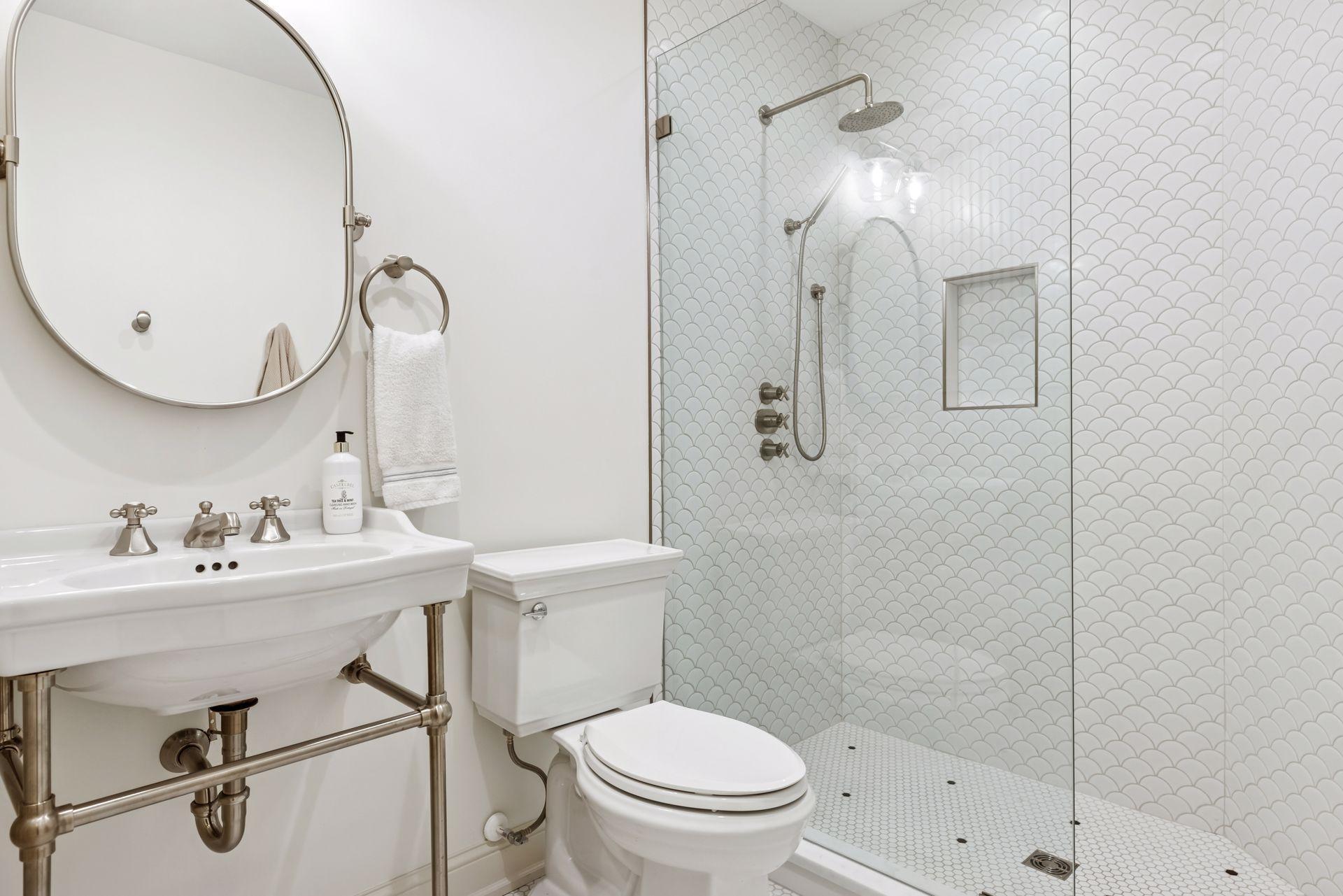 20270 Excelsior Boulevard