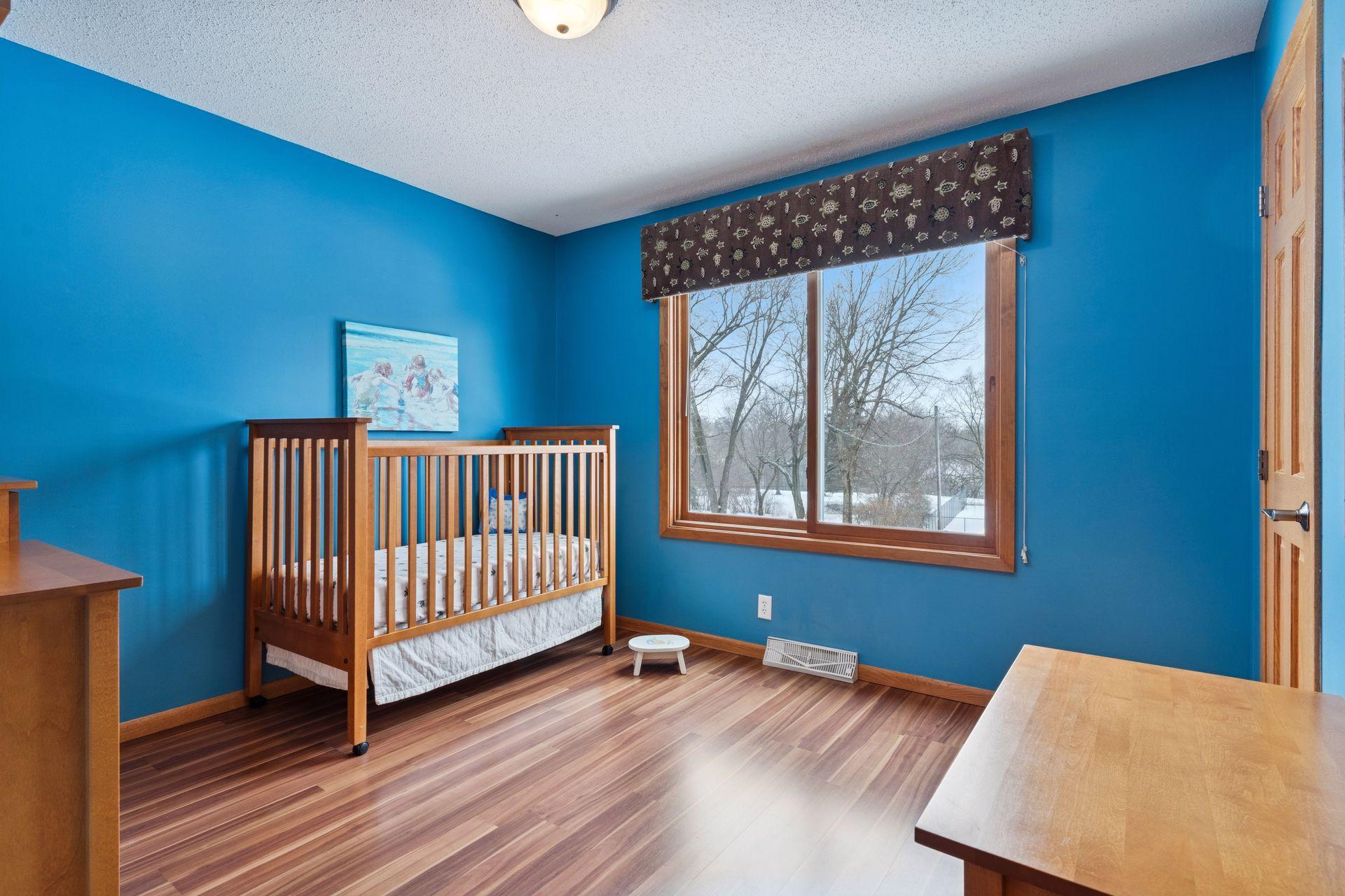 3237 Shores Boulevard