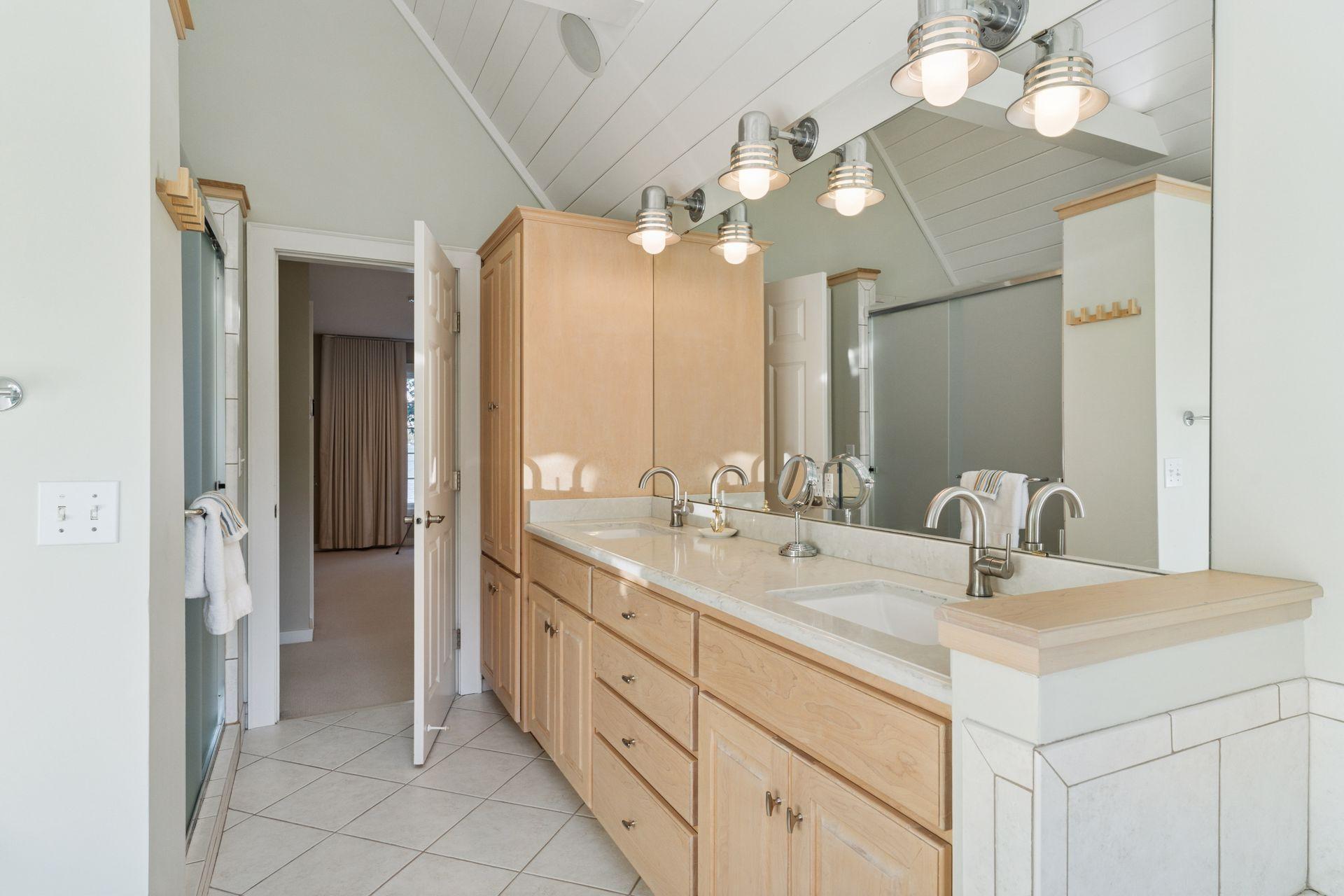 215 W Point Road