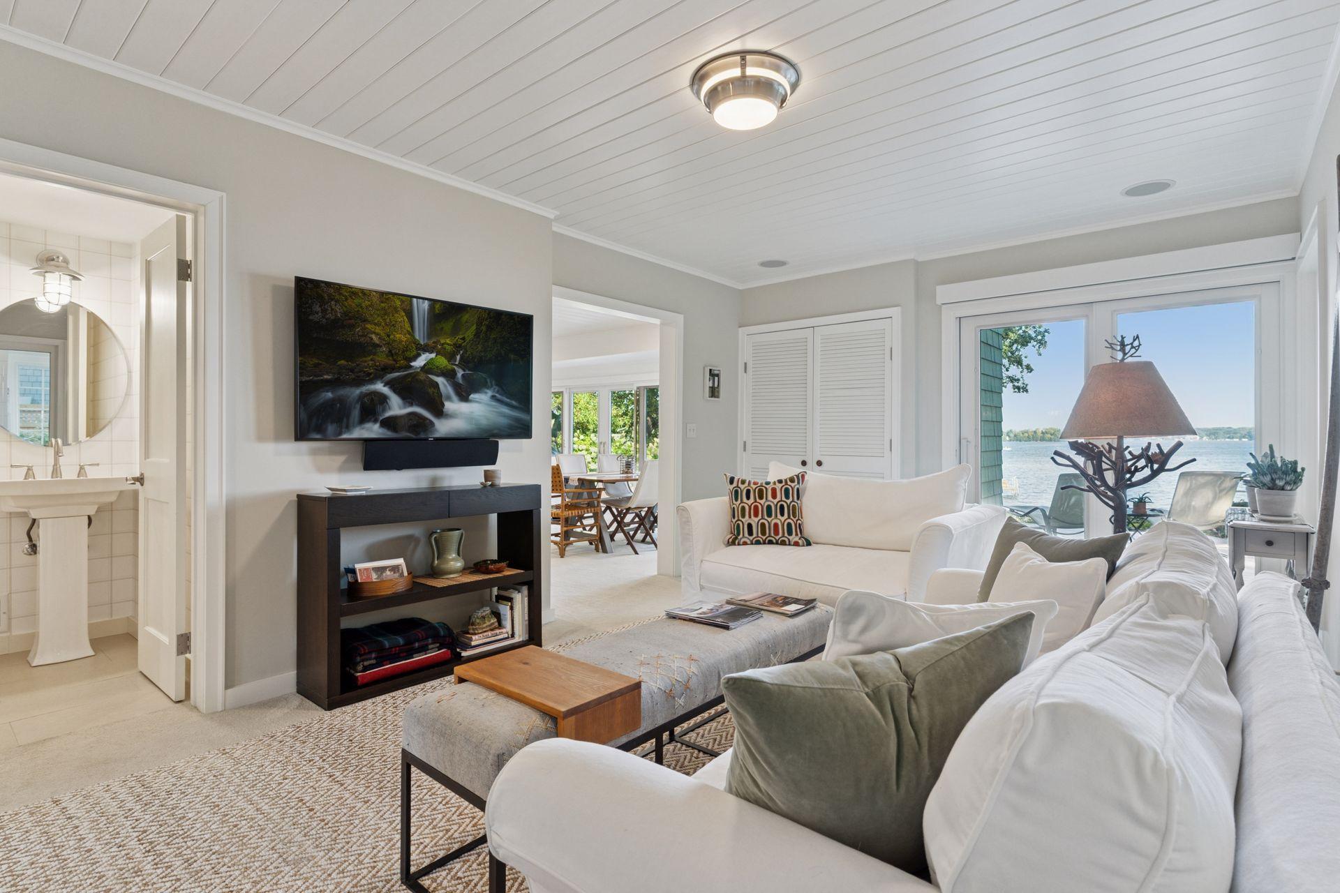 215 W Point Road